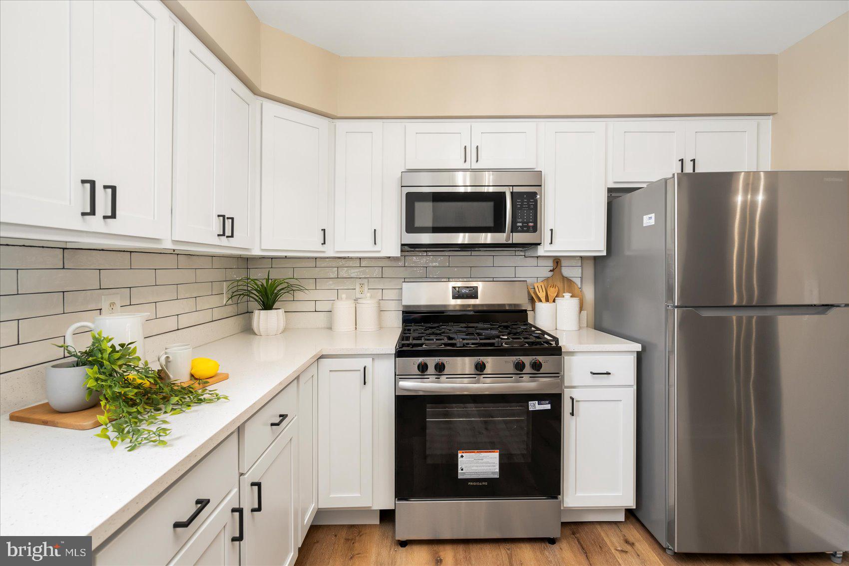 ARMISTEAD GARDENS - Residential