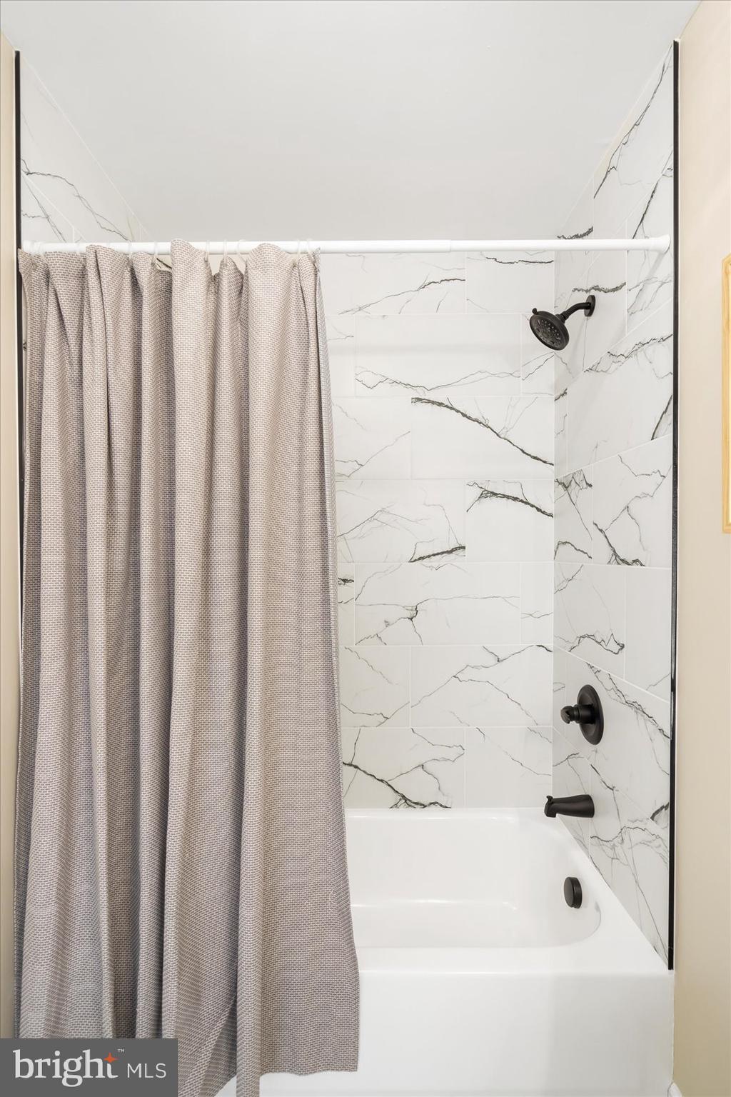 ARMISTEAD GARDENS - Residential