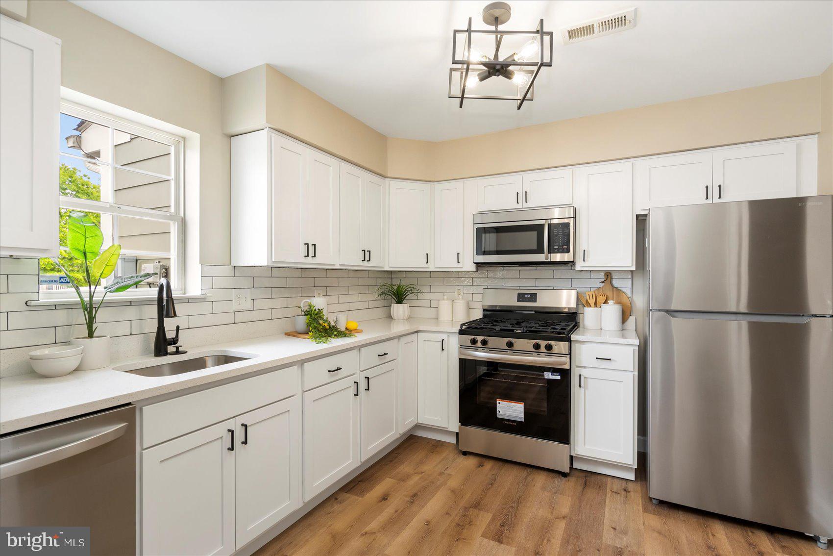 ARMISTEAD GARDENS - Residential