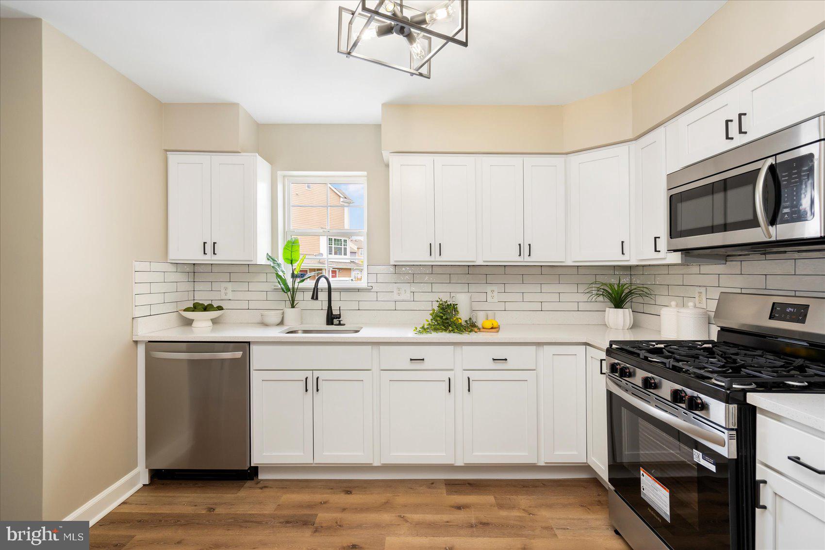 ARMISTEAD GARDENS - Residential