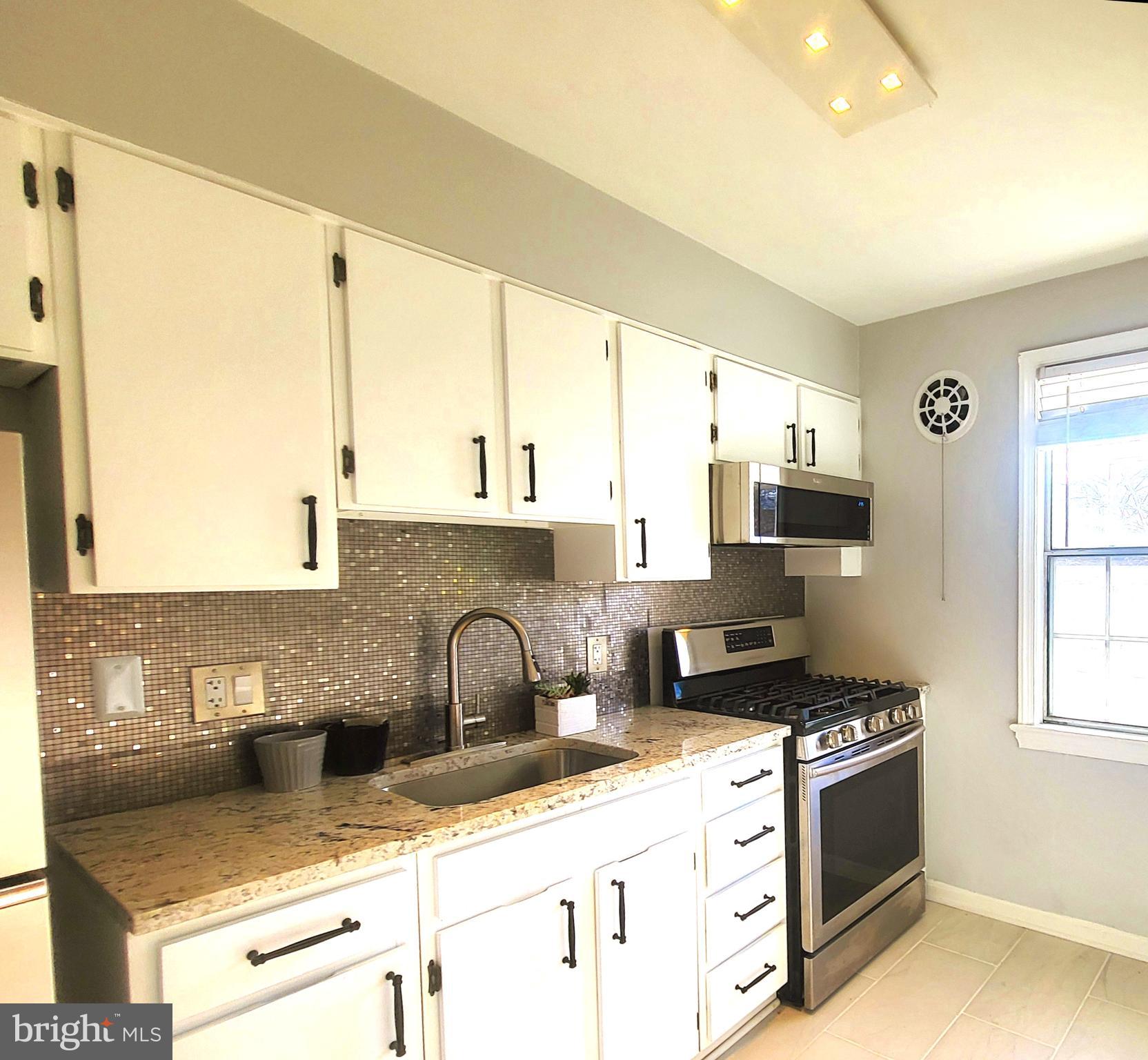 BELLE VIEW CONDOMINIUMS - Residential Lease