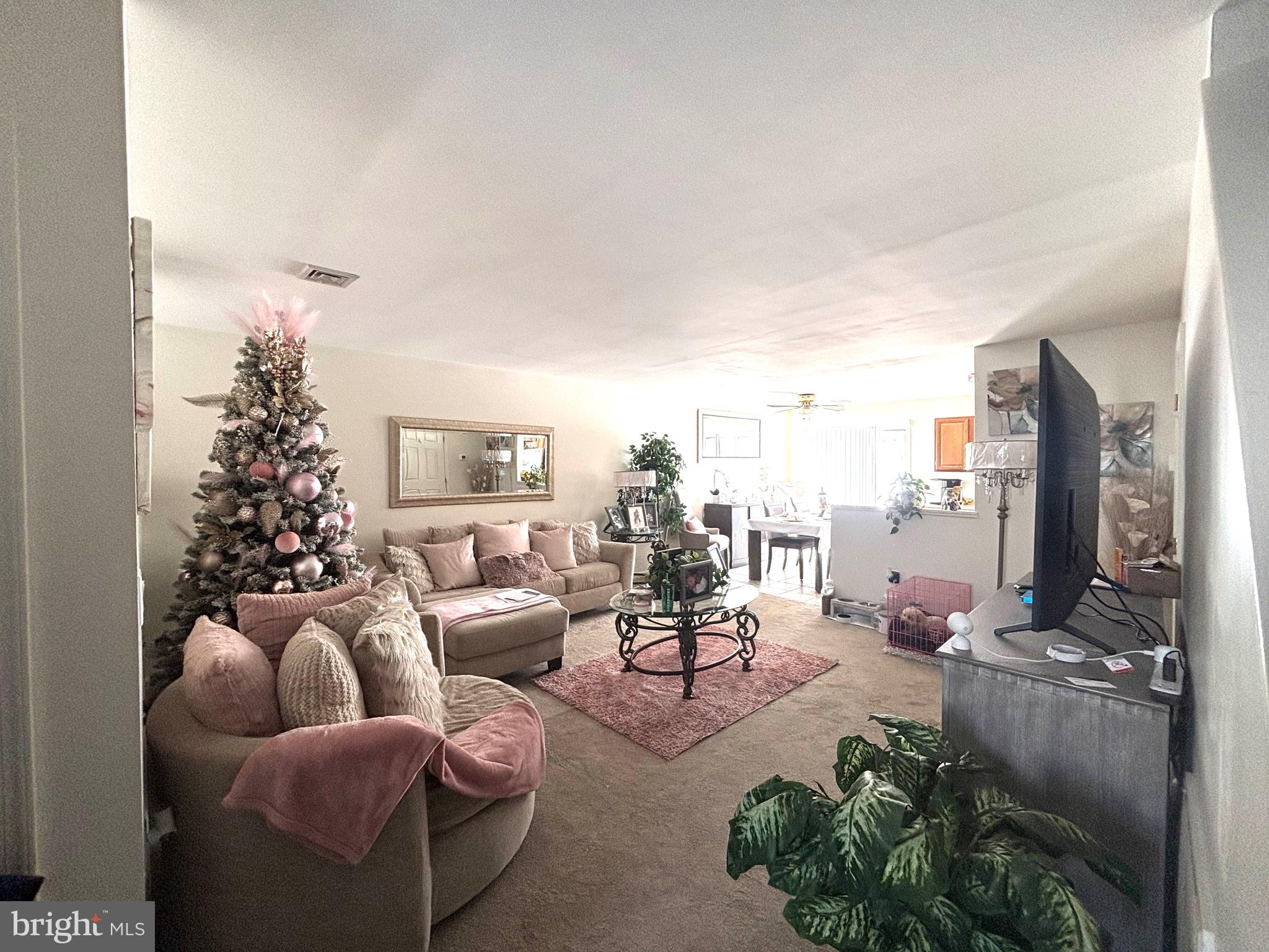 7237 HUNTINGDON STREET