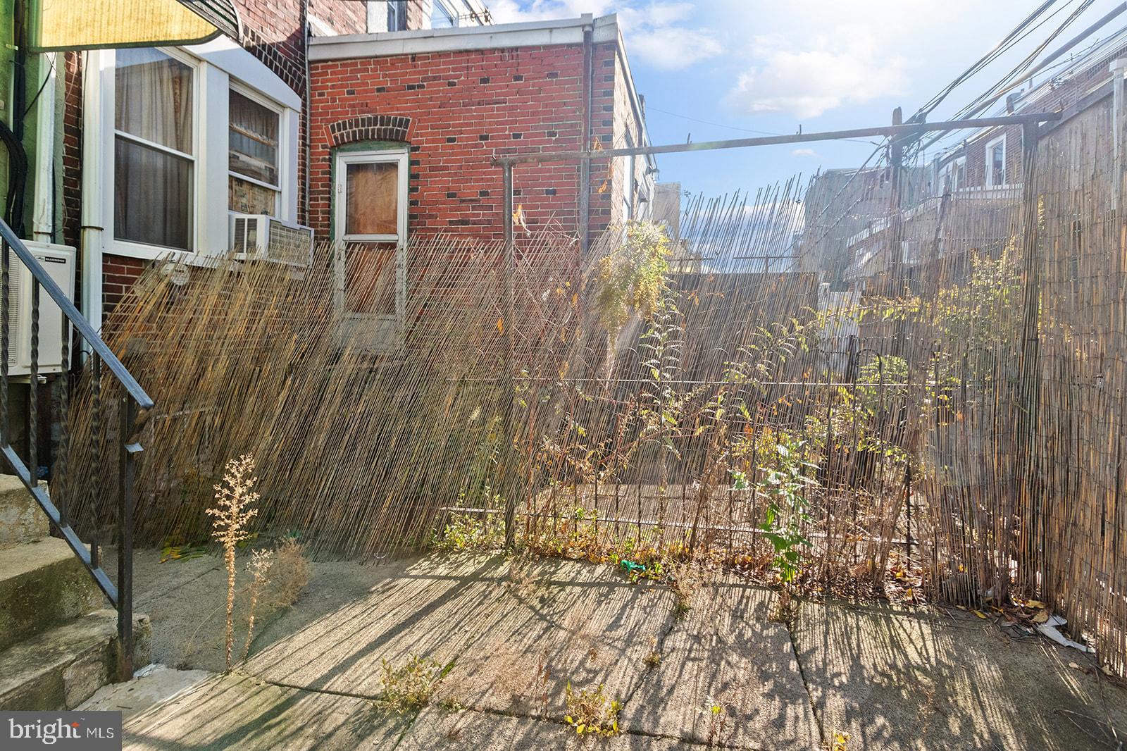 PHILADELPHIA (SOUTH) - Residential