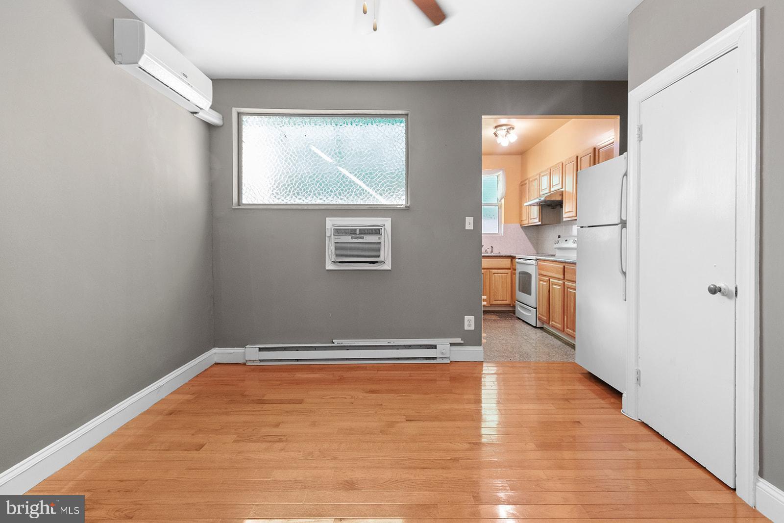 PHILADELPHIA (SOUTH) - Residential