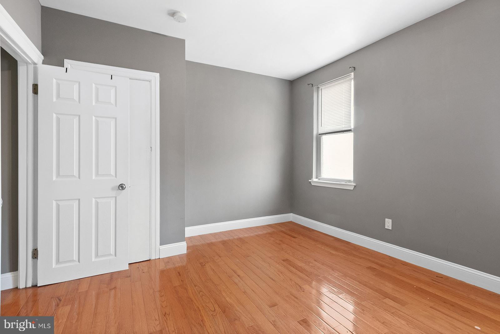 PHILADELPHIA (SOUTH) - Residential