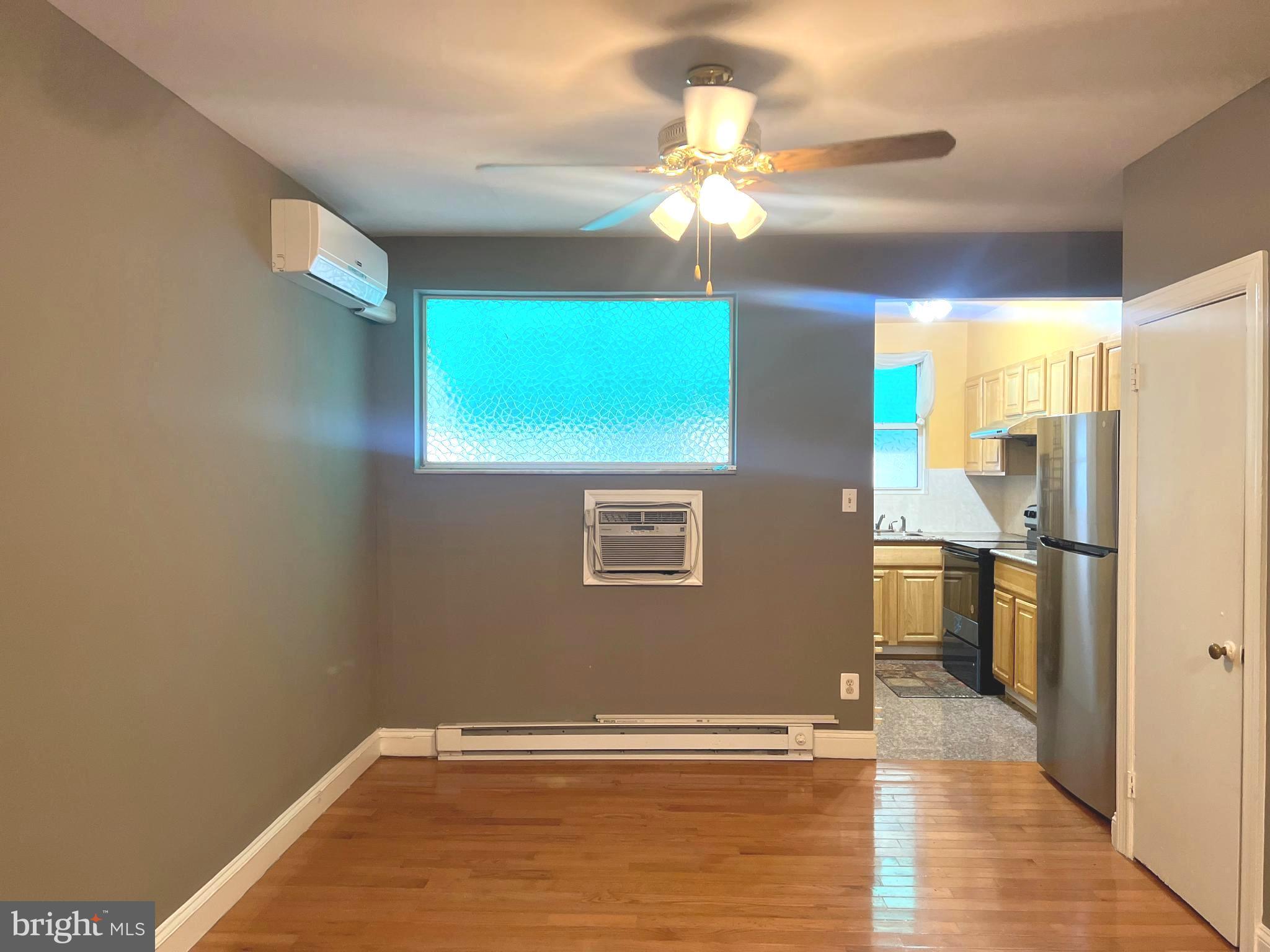 PHILADELPHIA (SOUTH) - Residential