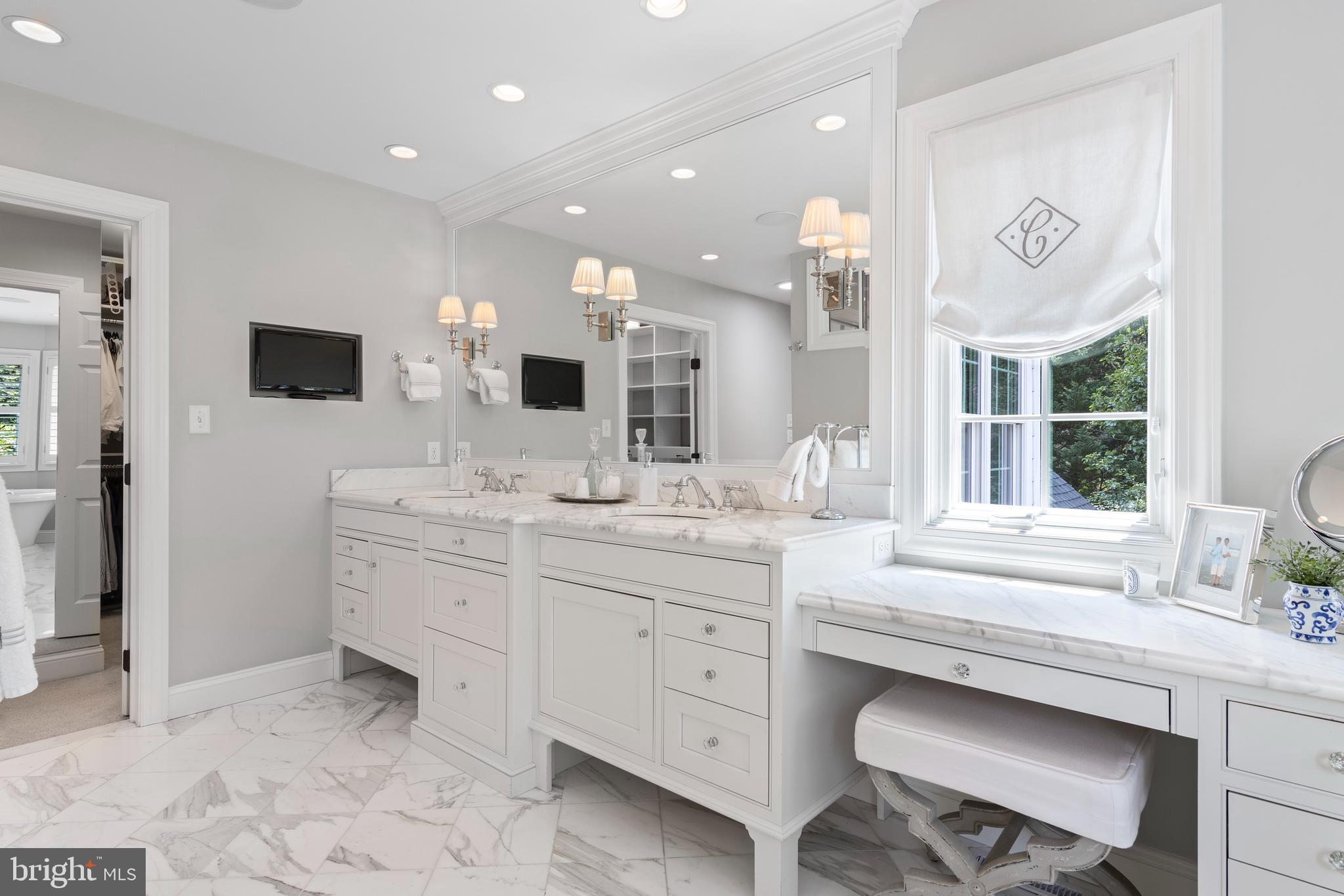 TREYBURN - Residential