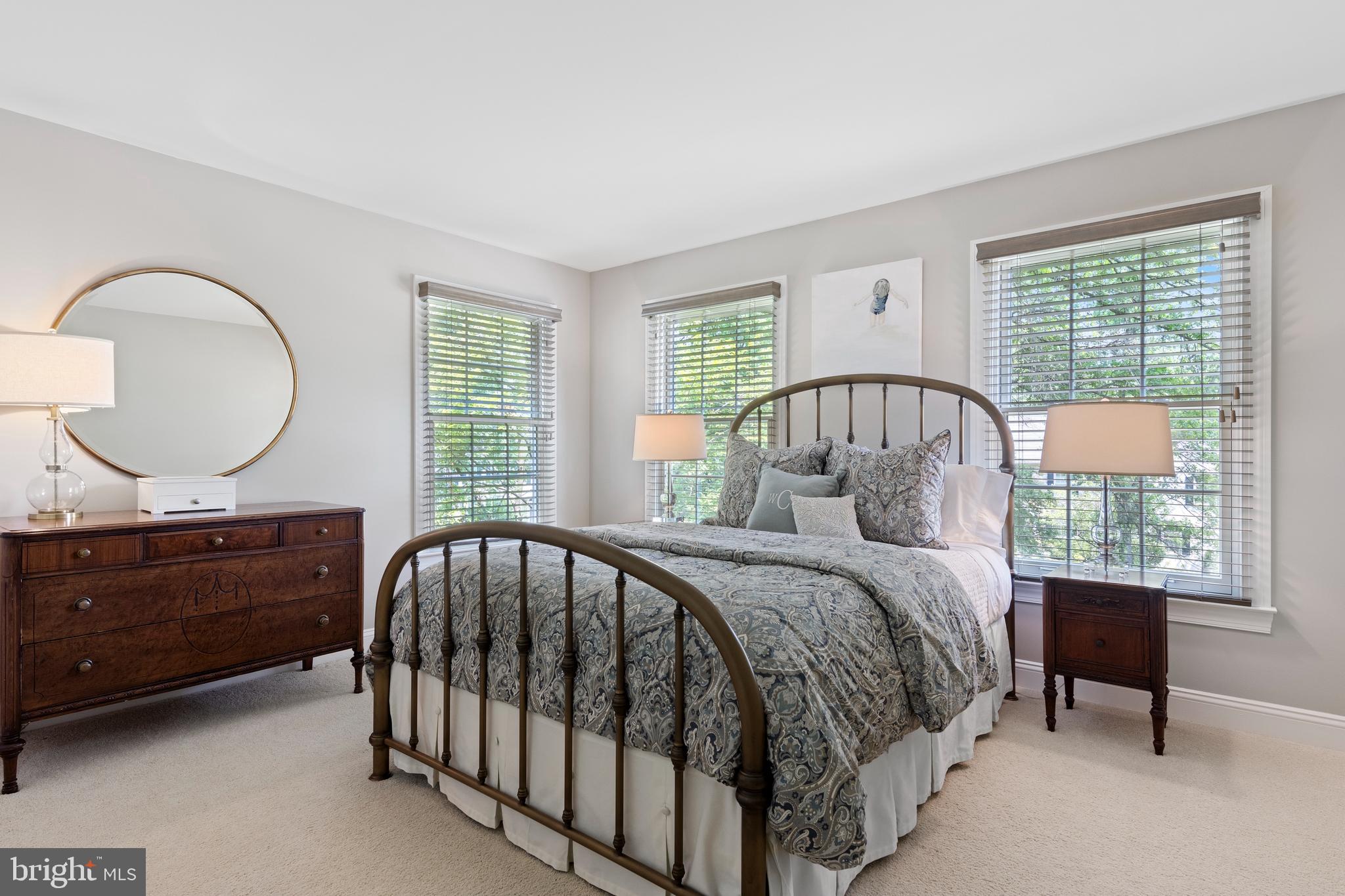 TREYBURN - Residential