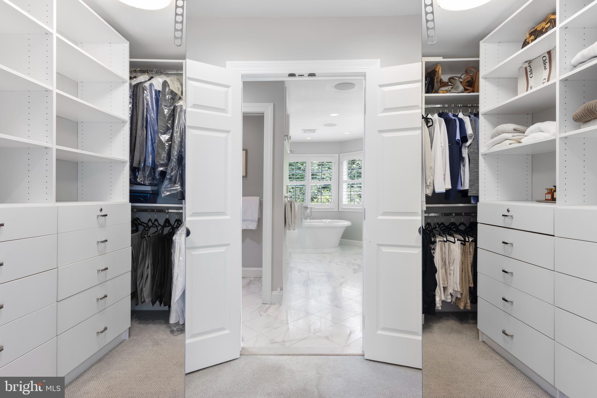 TREYBURN - Residential