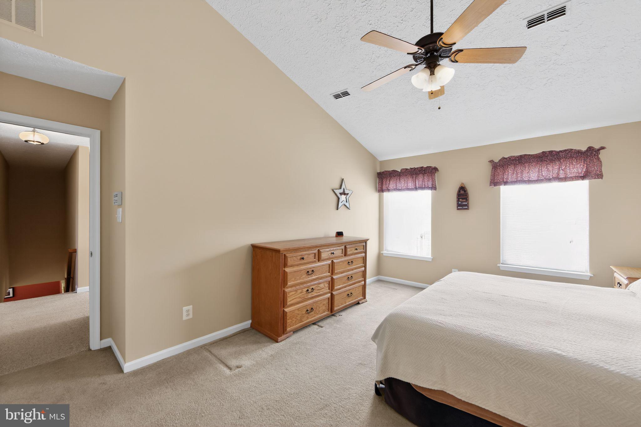 LUMS POND ESTATES - Residential
