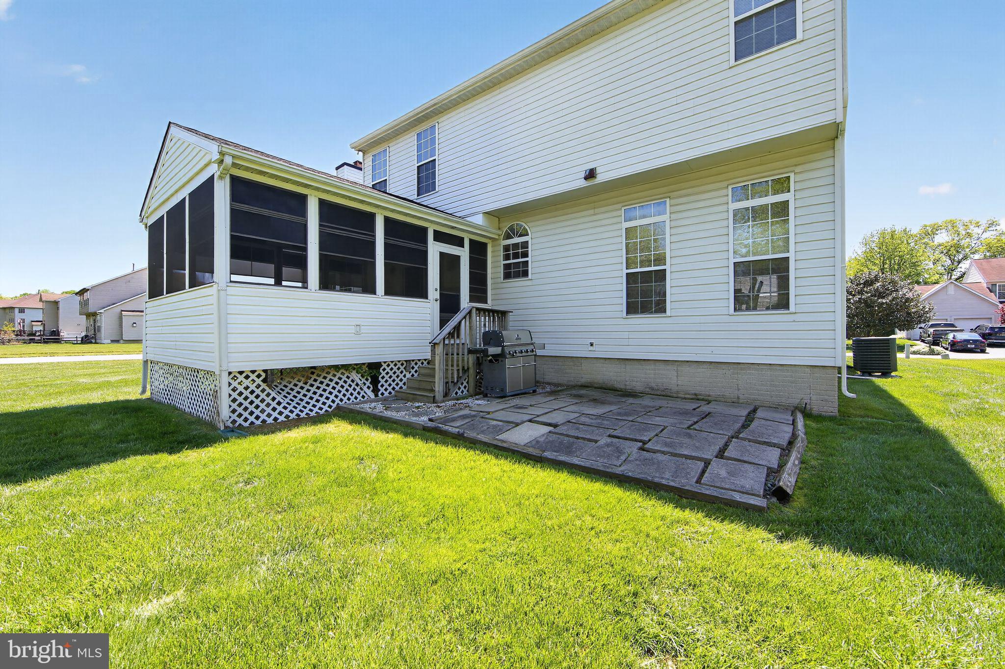 LUMS POND ESTATES - Residential