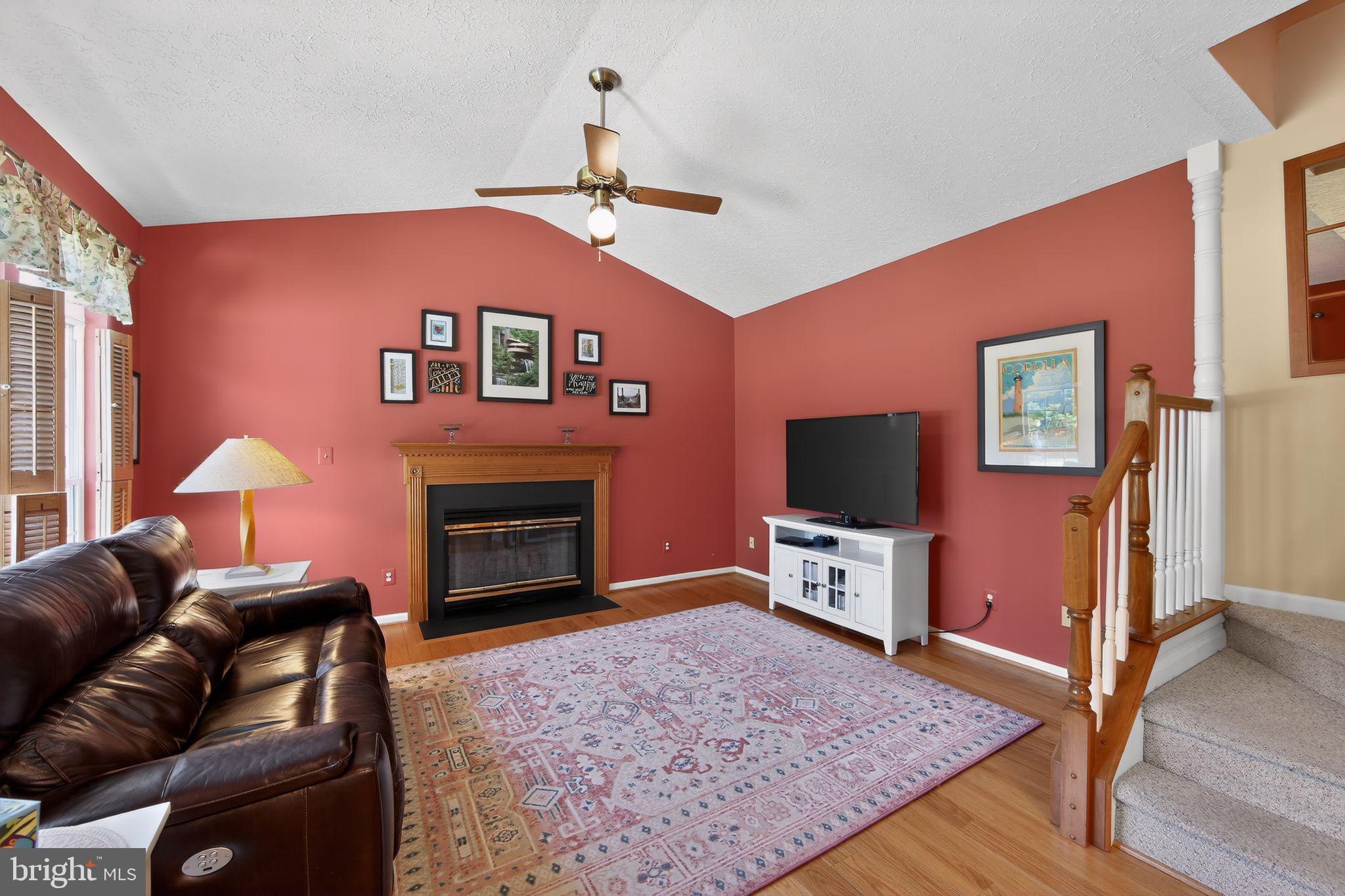 LUMS POND ESTATES - Residential