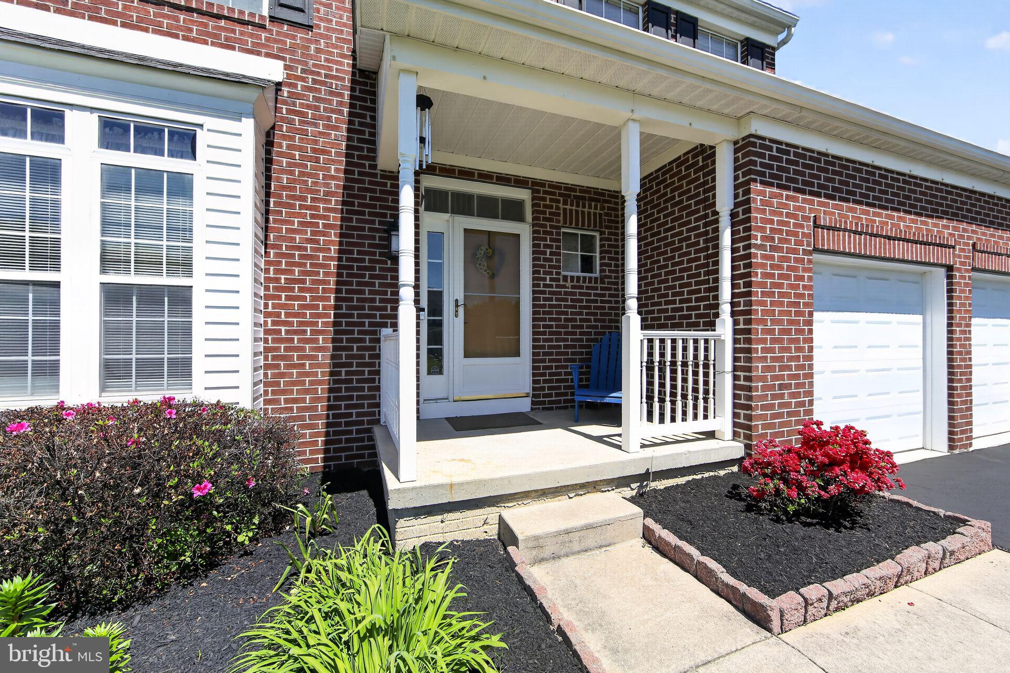 LUMS POND ESTATES - Residential