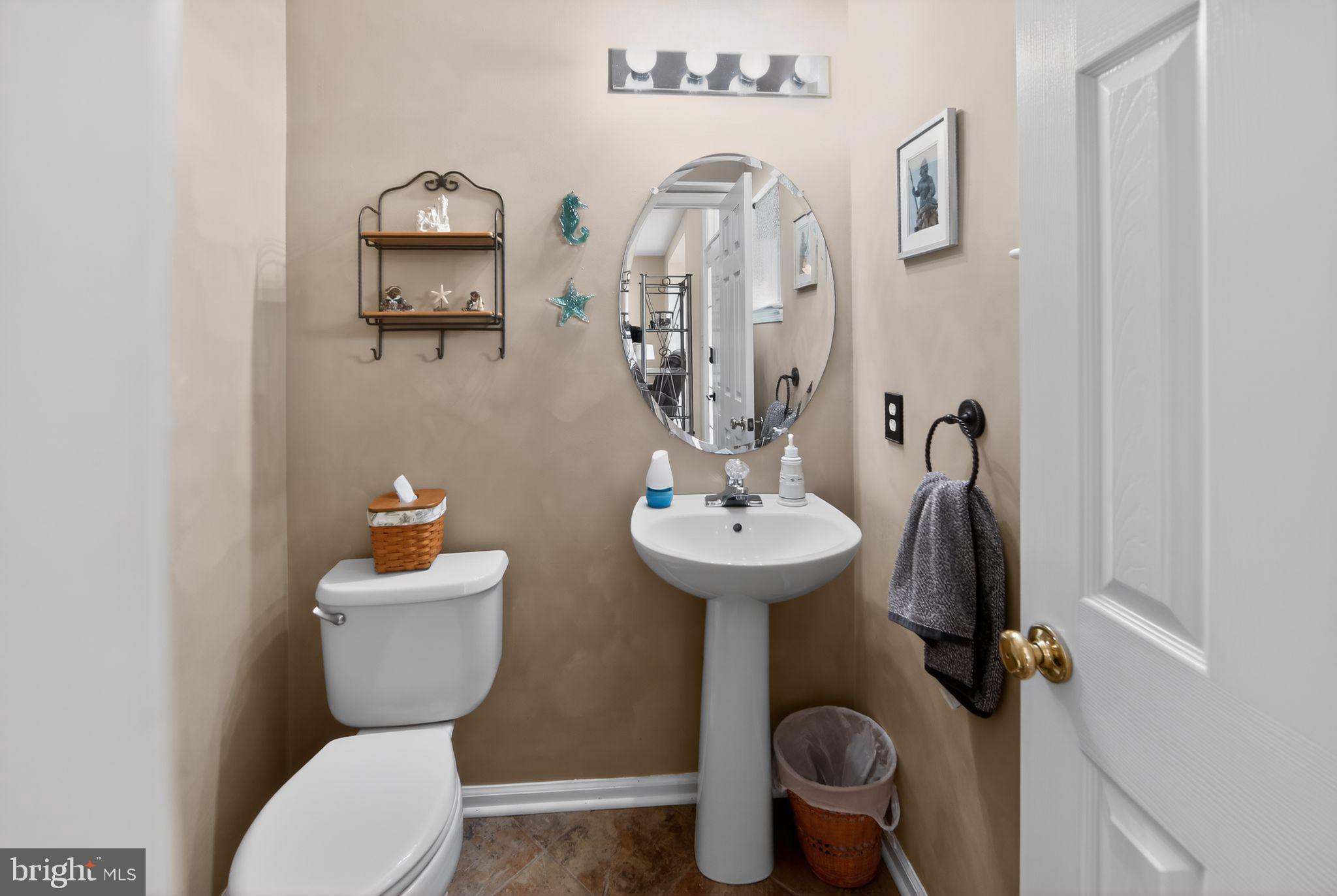 LUMS POND ESTATES - Residential