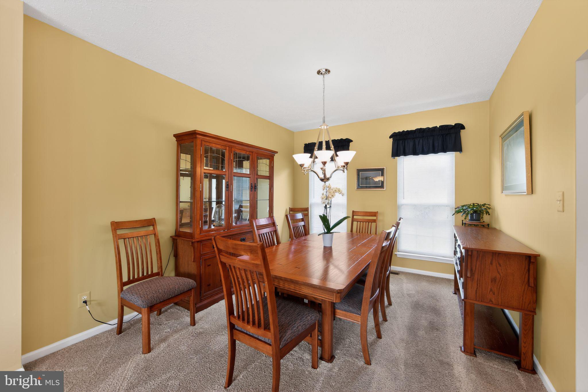 LUMS POND ESTATES - Residential