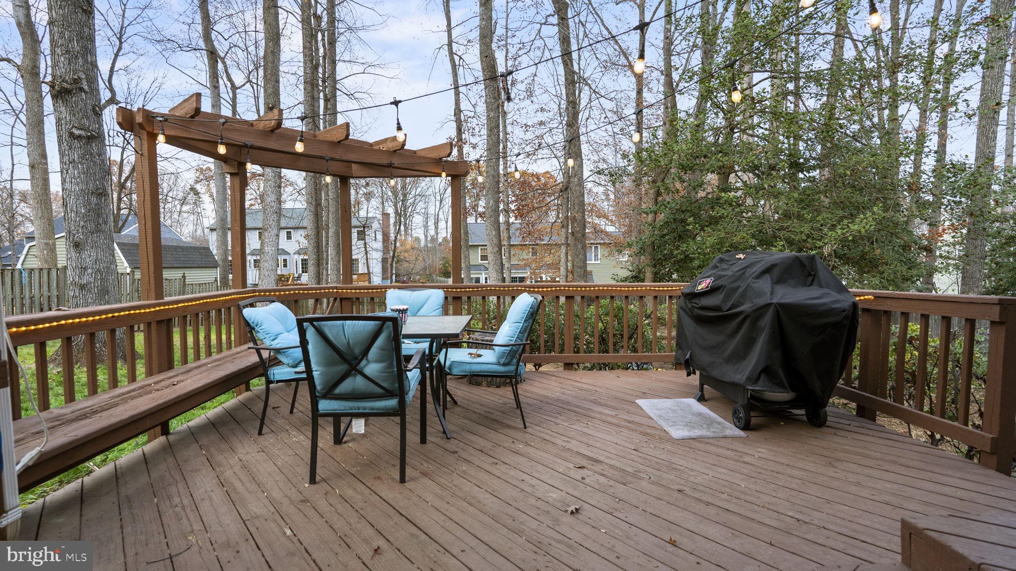 EASTERN VIEW - Residential Lease