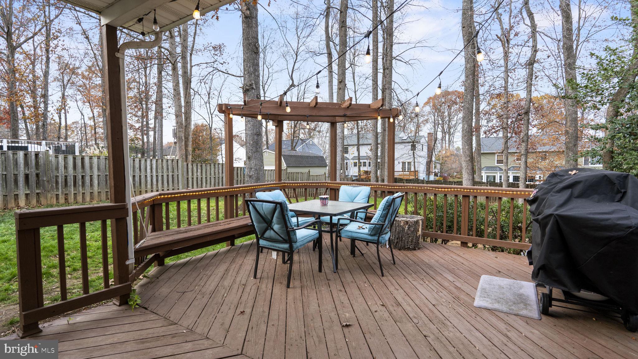 EASTERN VIEW - Residential Lease