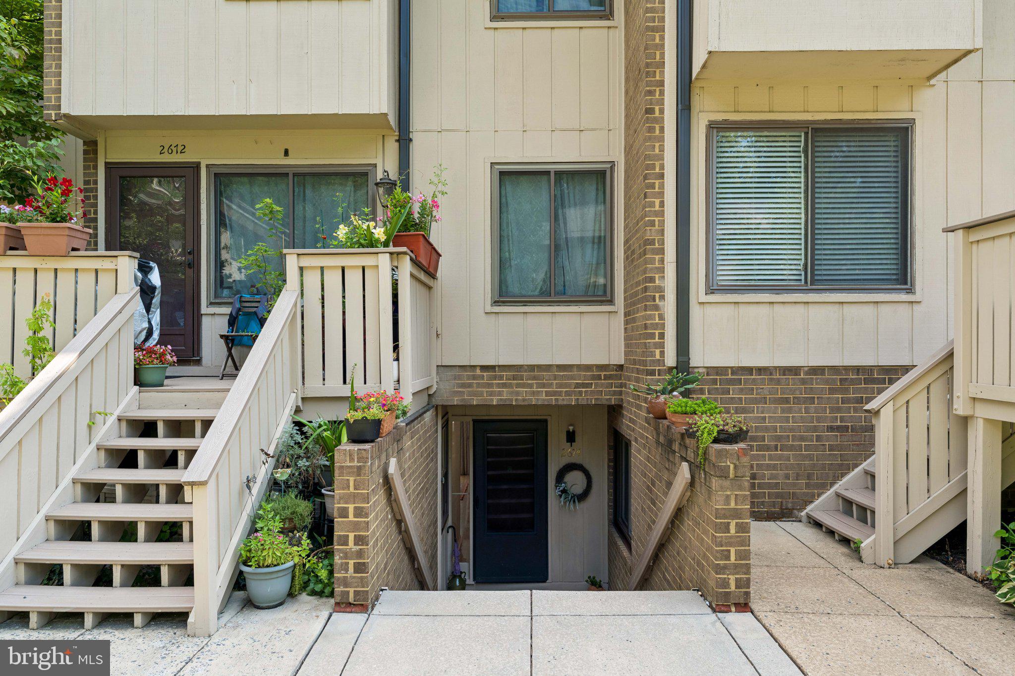 2674 GLENGYLE DRIVE 53
