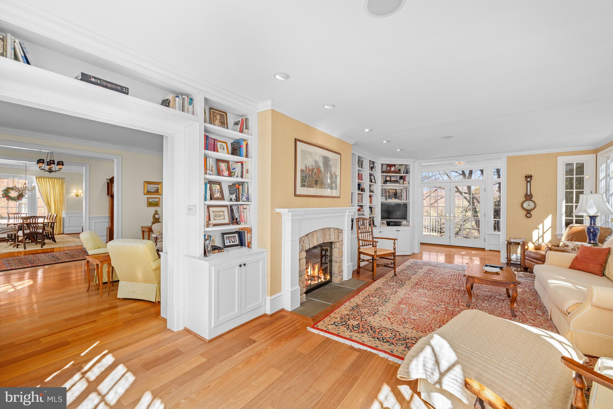 CHEVY CHASE VILLAGE - Residential