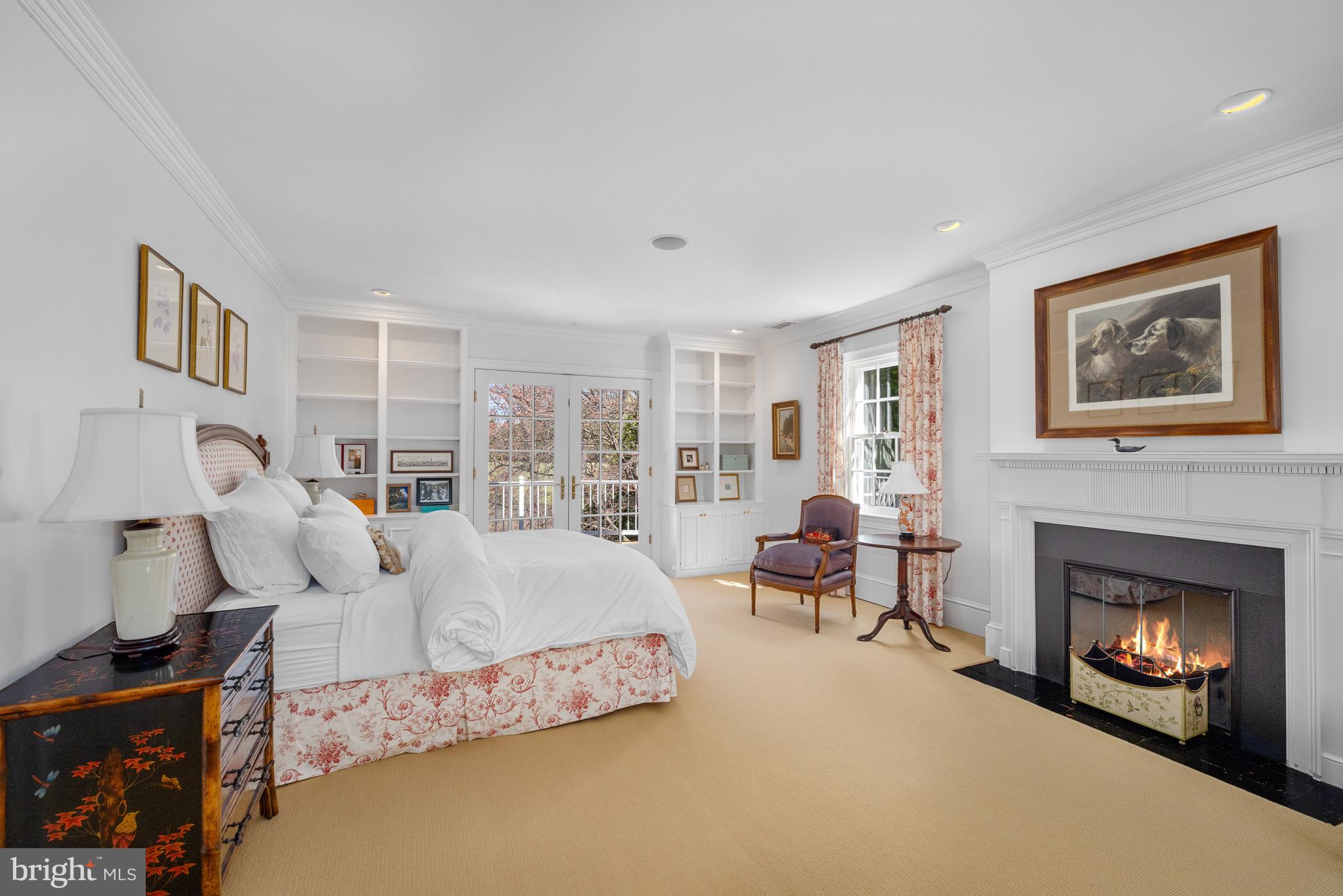 CHEVY CHASE VILLAGE - Residential