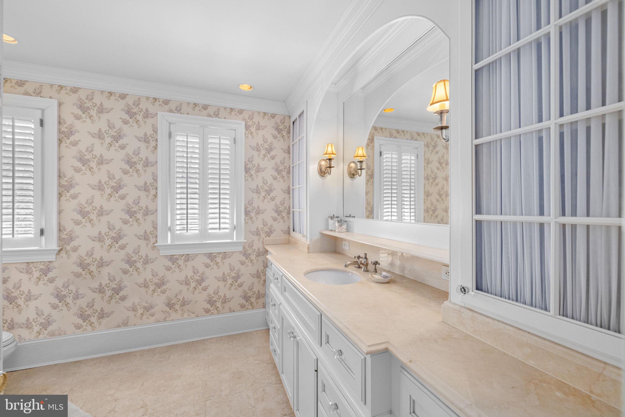 CHEVY CHASE VILLAGE - Residential