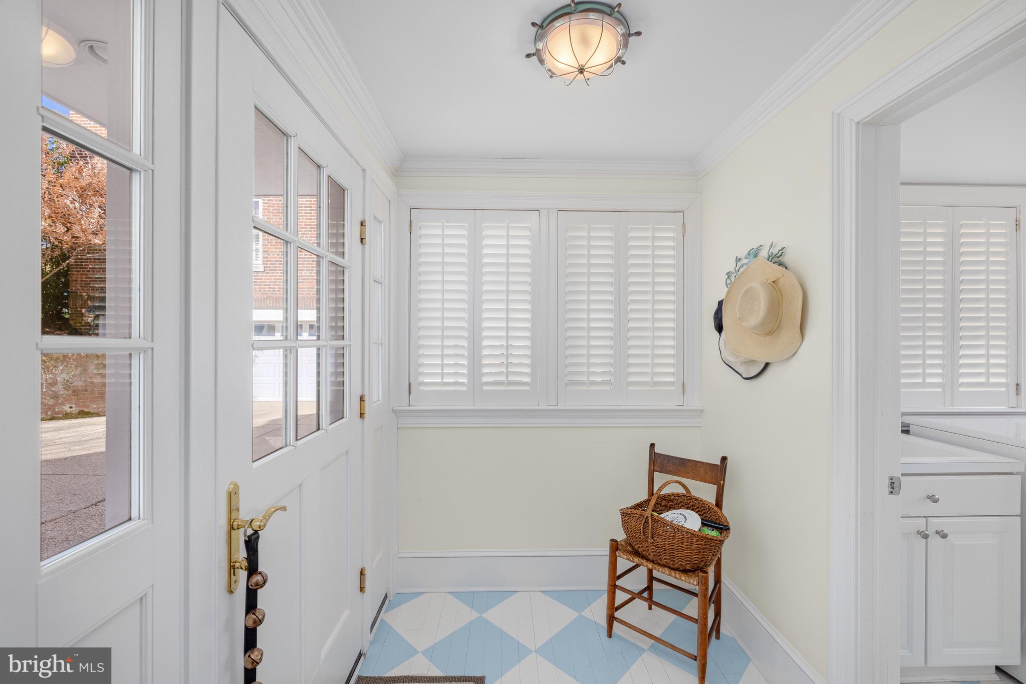 CHEVY CHASE VILLAGE - Residential