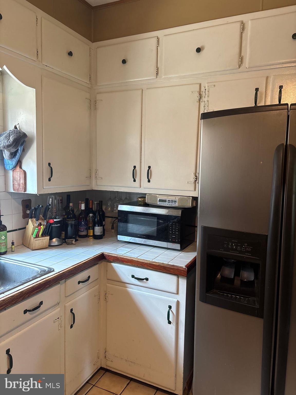 LOWER WALTON - Residential