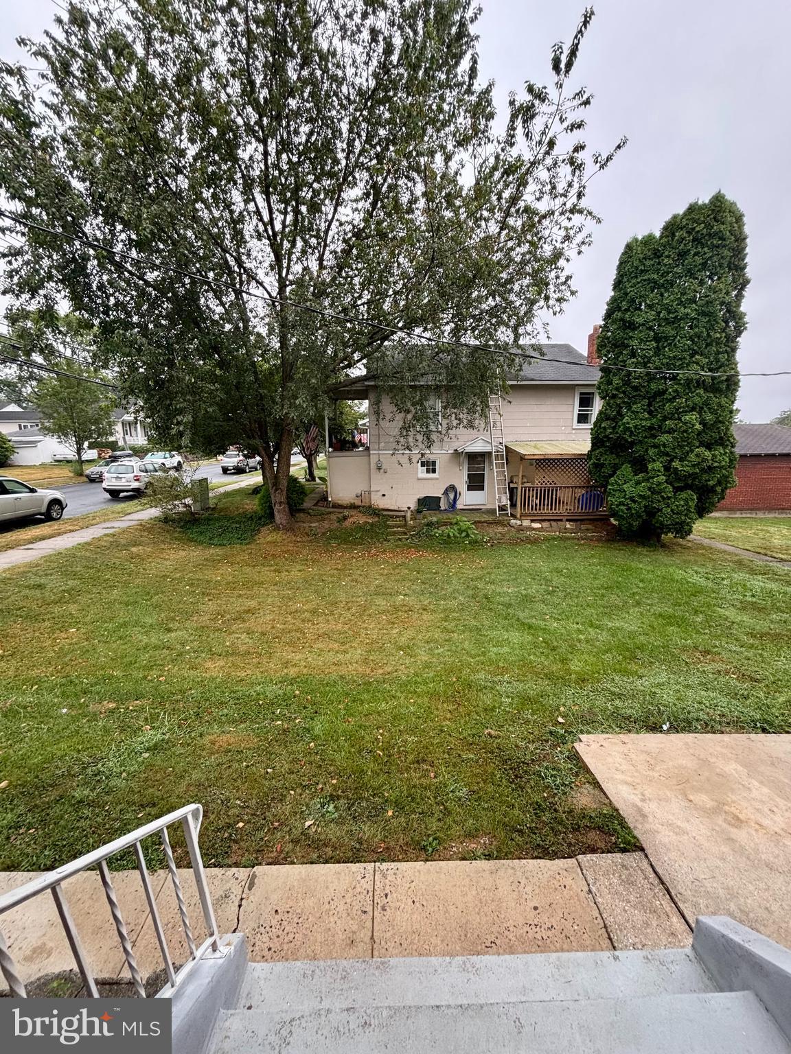 LOWER WALTON - Residential