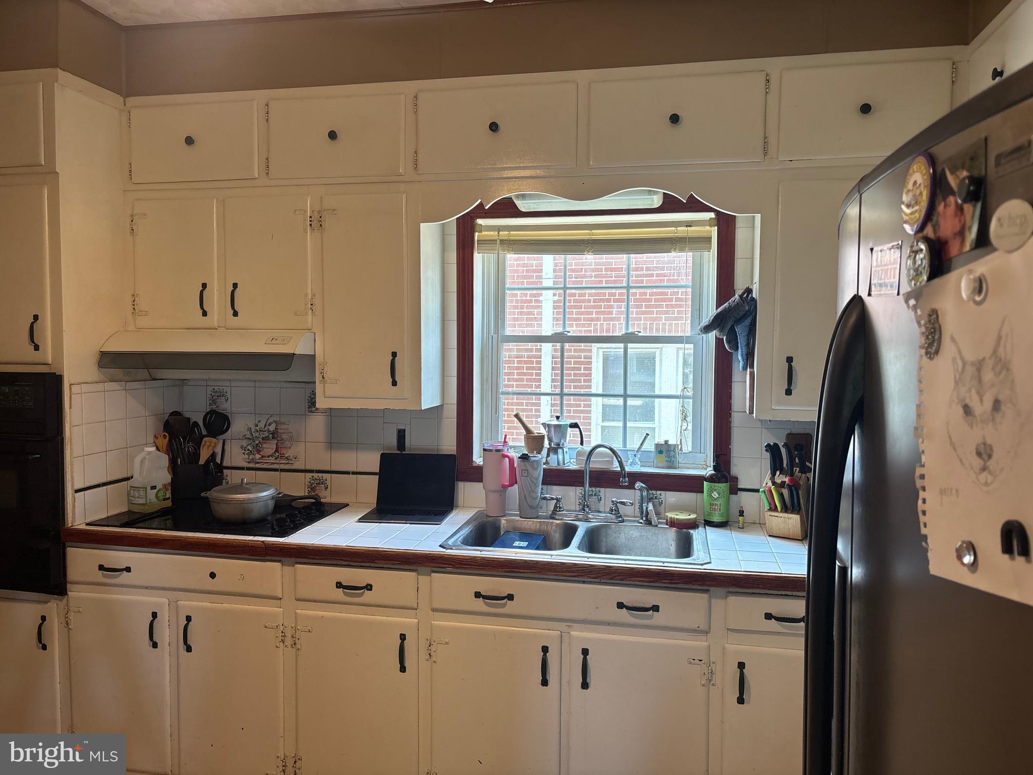 LOWER WALTON - Residential