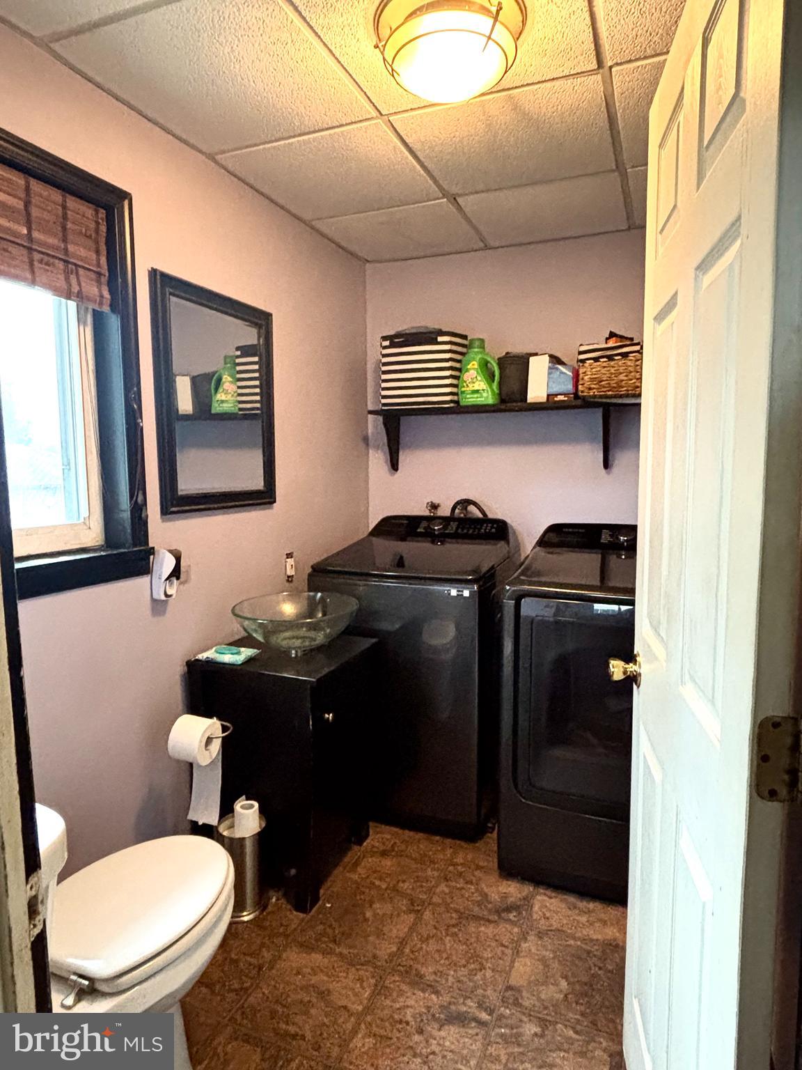 LOWER WALTON - Residential