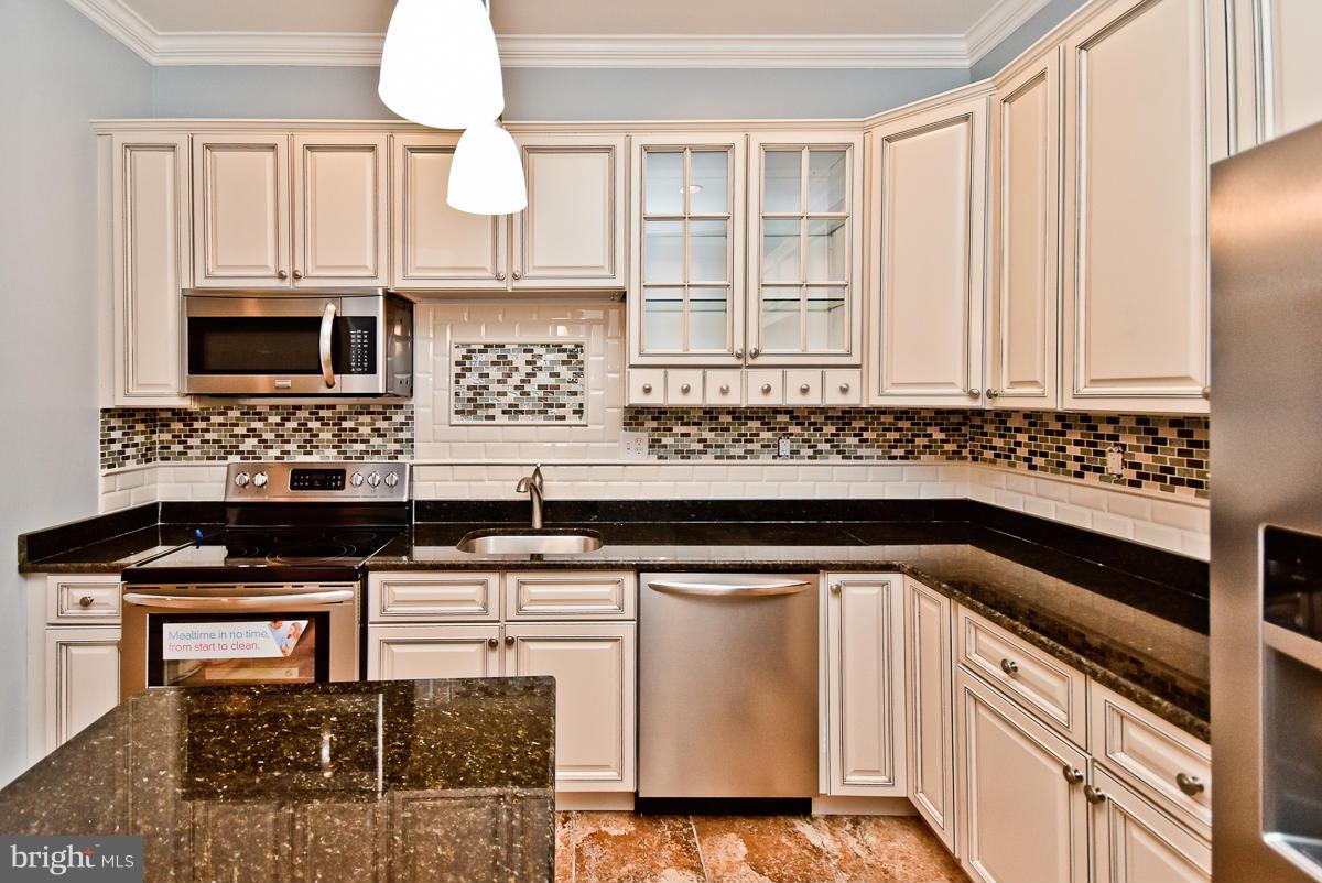 ARLINGTON - Residential