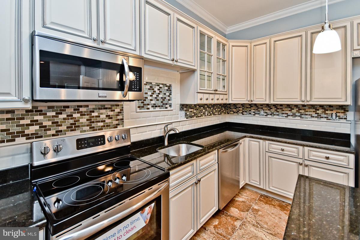 ARLINGTON - Residential