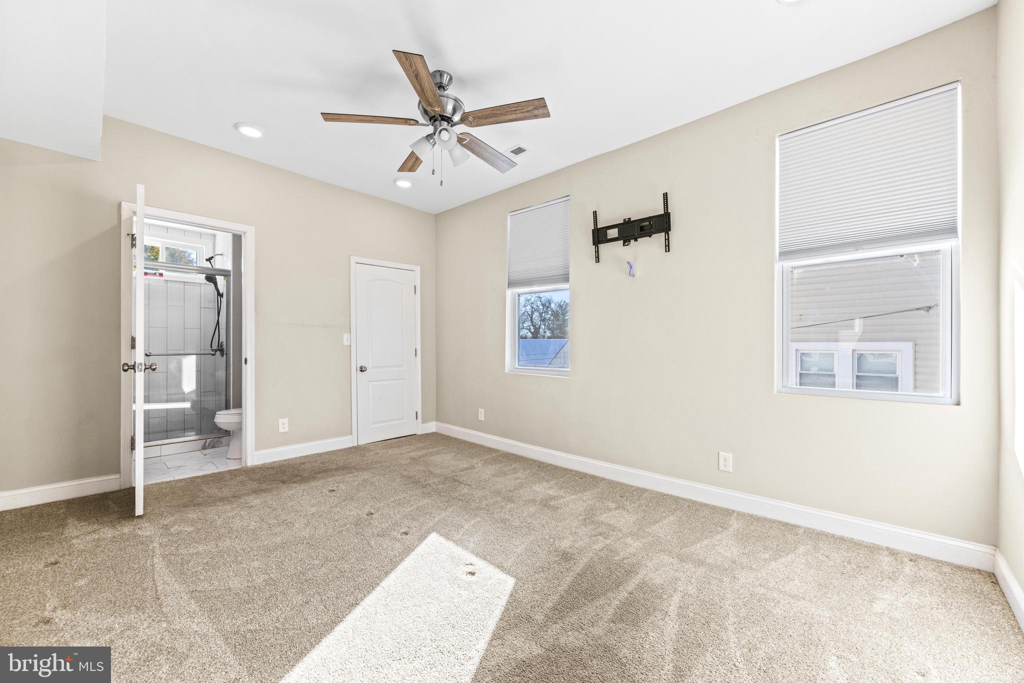 LAURAVILLE HISTORIC DISTRICT - Residential