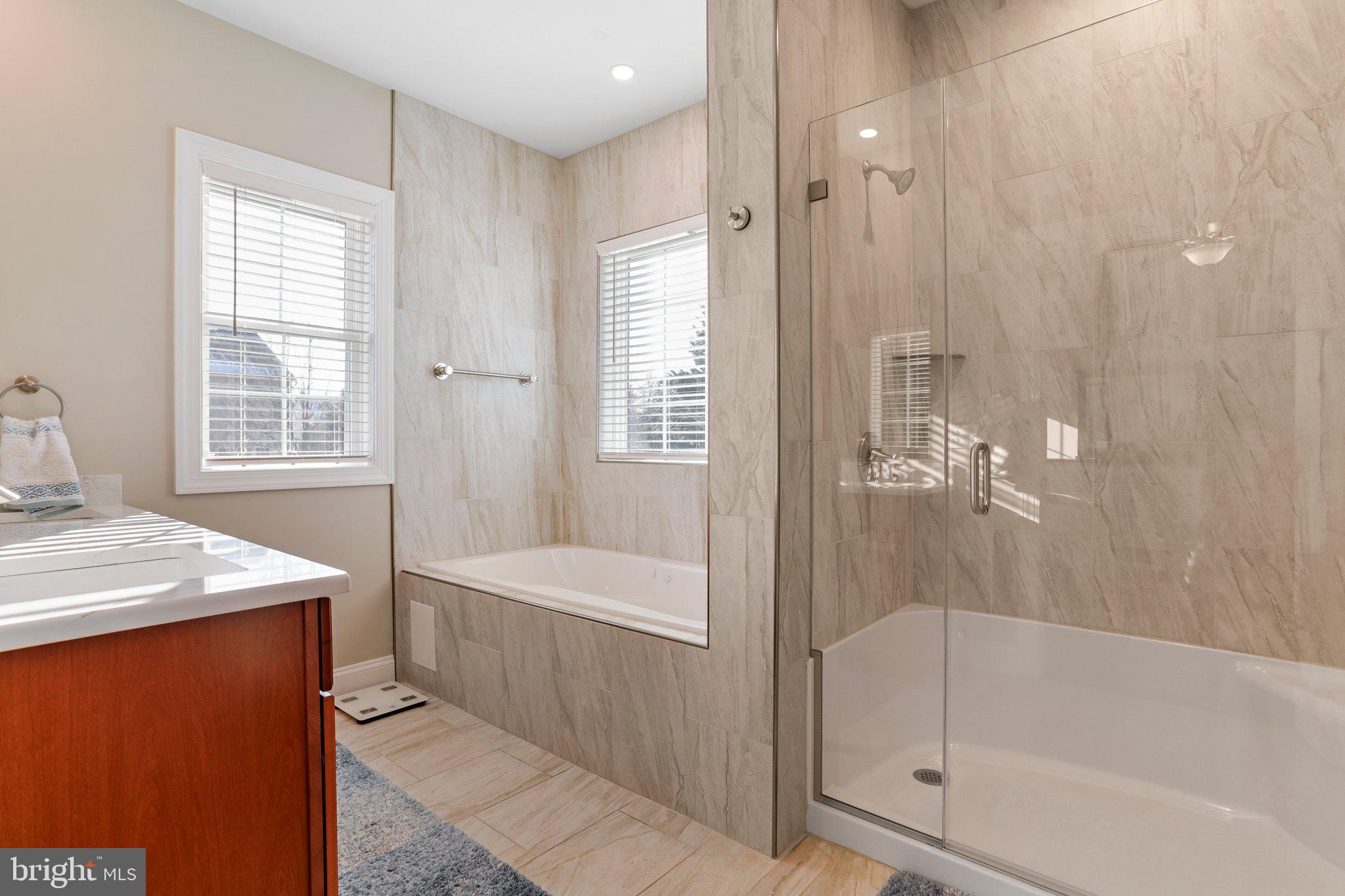 MAPLE VALLEY ESTATES - Residential