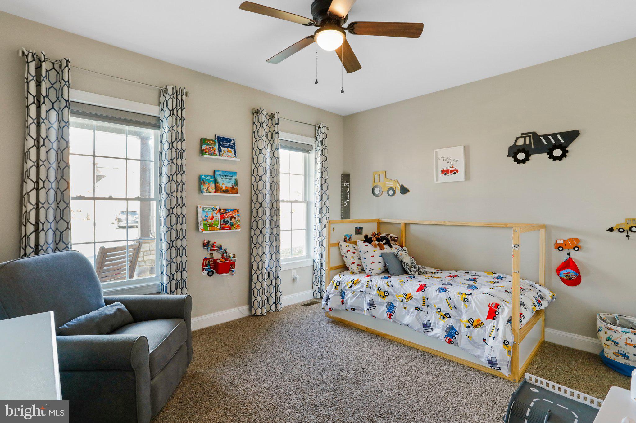 MAPLE VALLEY ESTATES - Residential