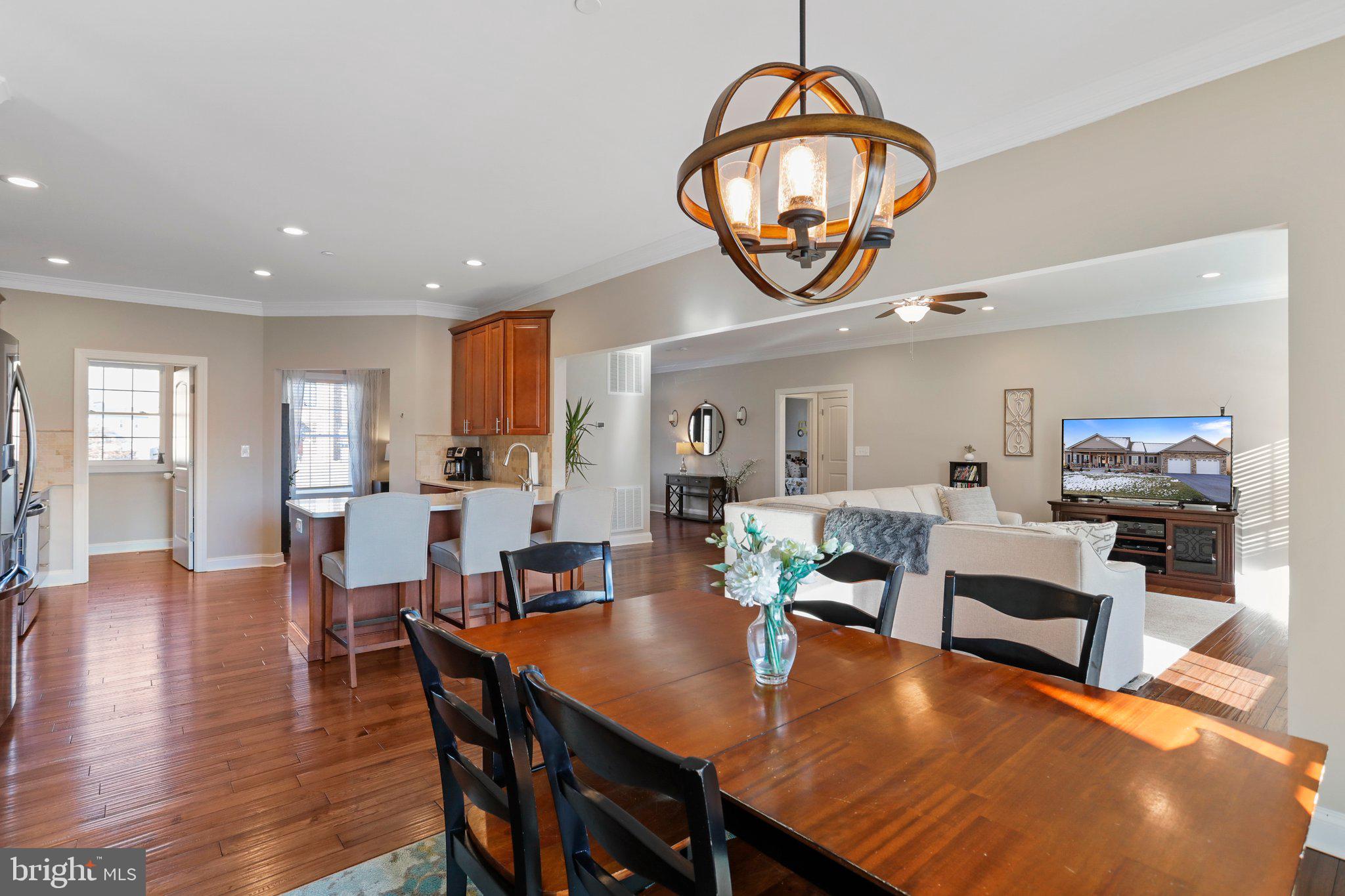 MAPLE VALLEY ESTATES - Residential