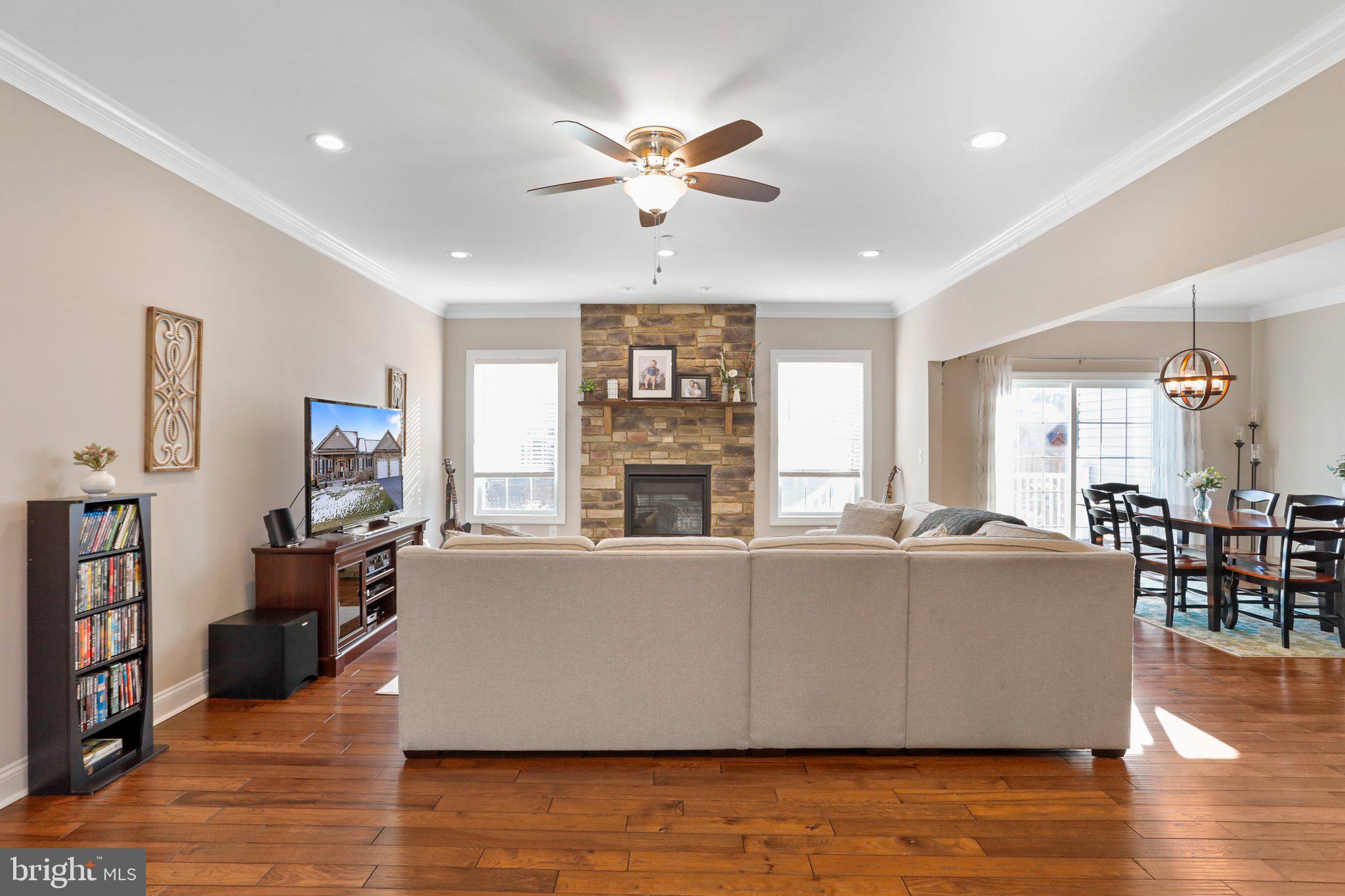 MAPLE VALLEY ESTATES - Residential