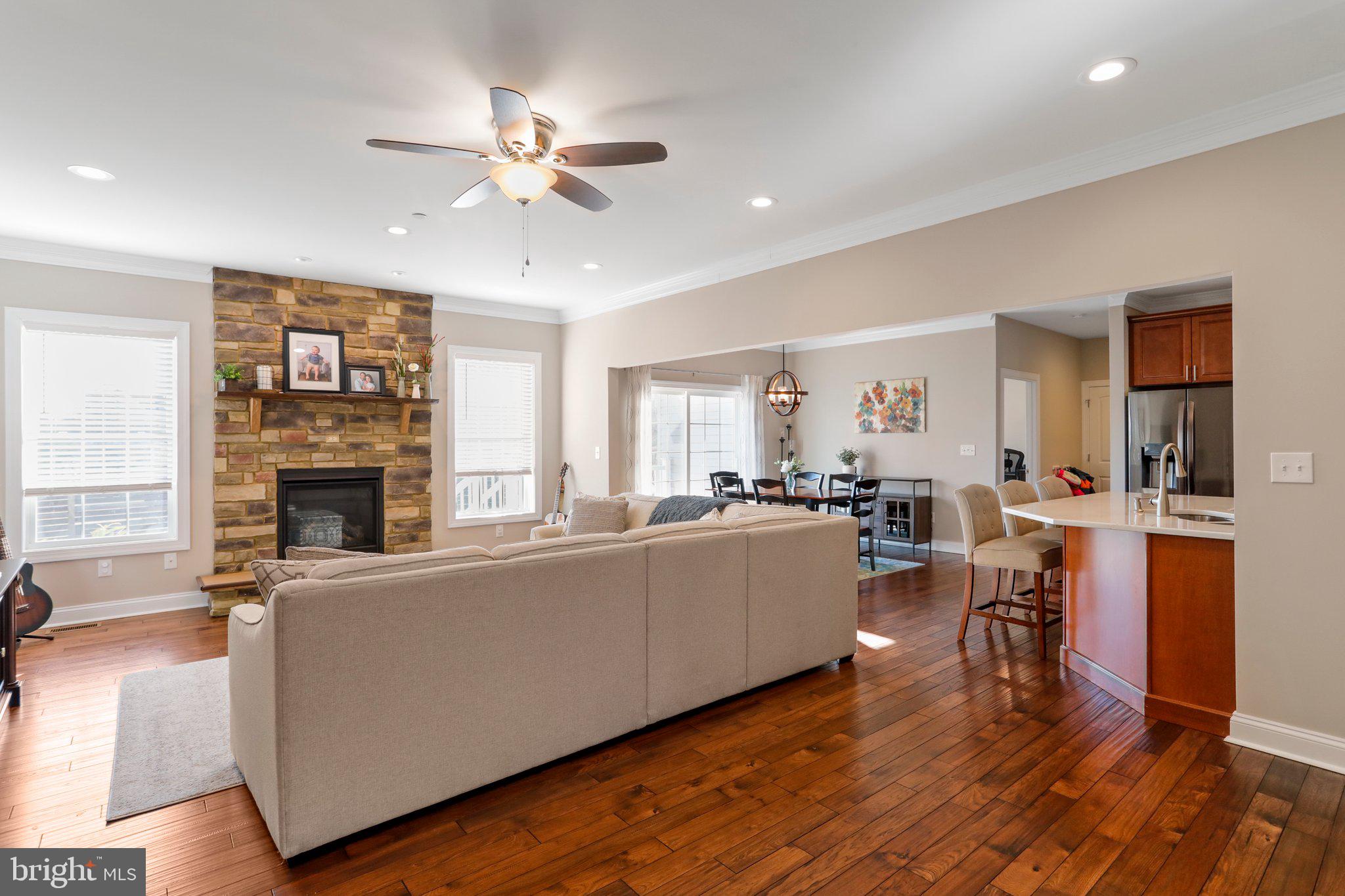 MAPLE VALLEY ESTATES - Residential