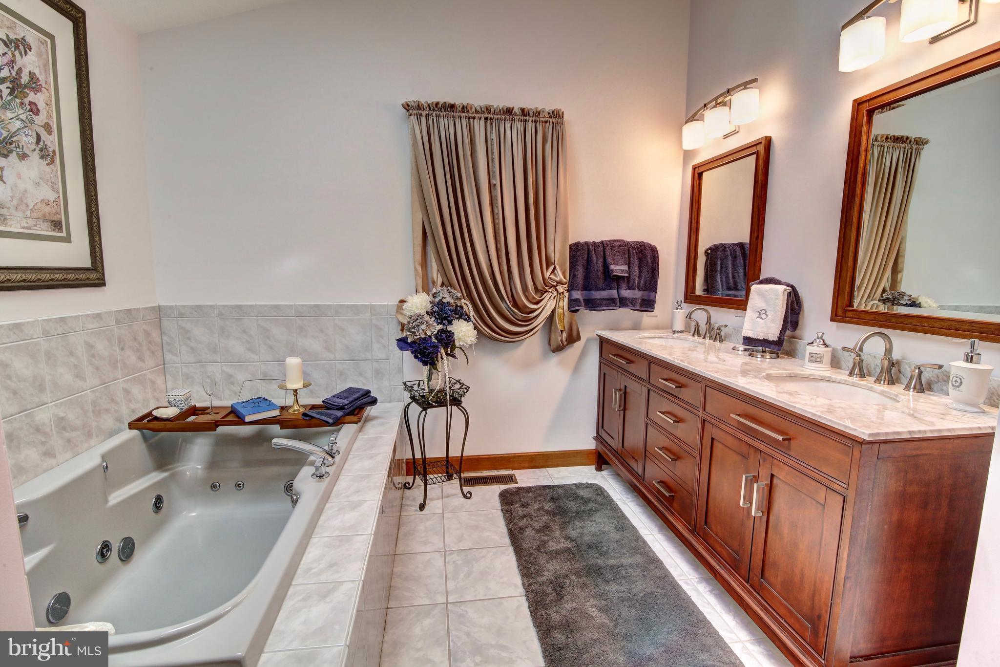 EASTLAND - Residential