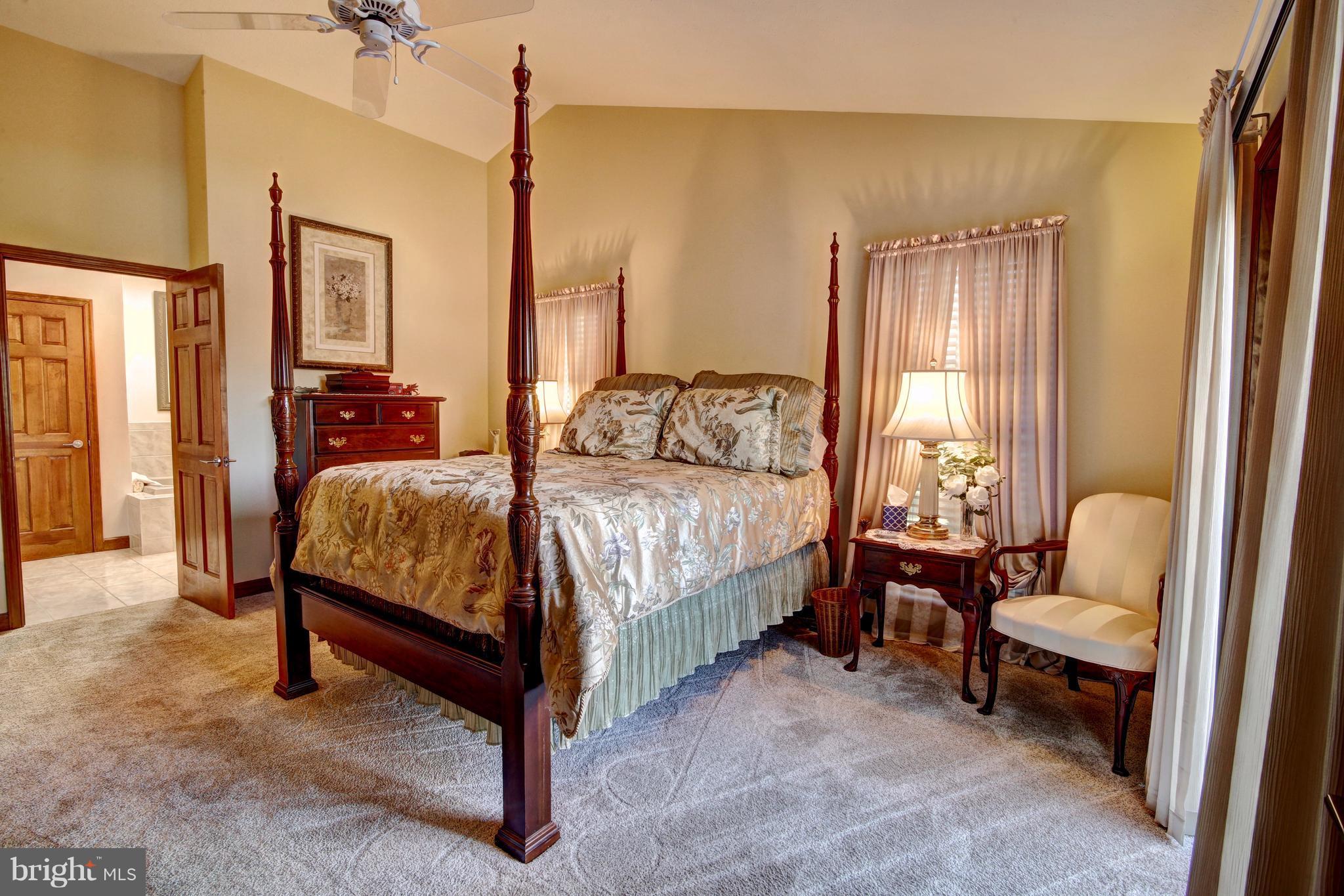 EASTLAND - Residential