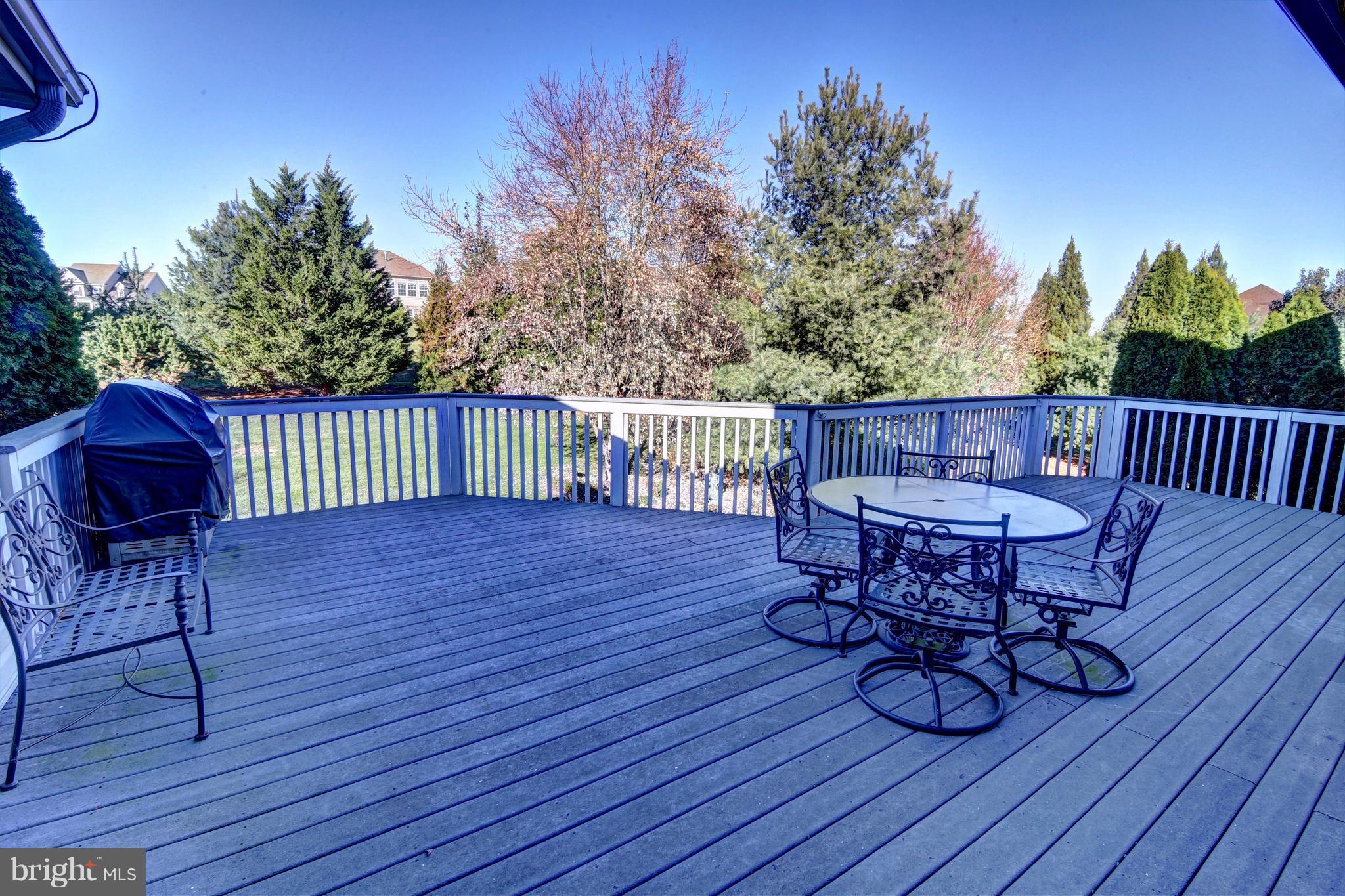 EASTLAND - Residential