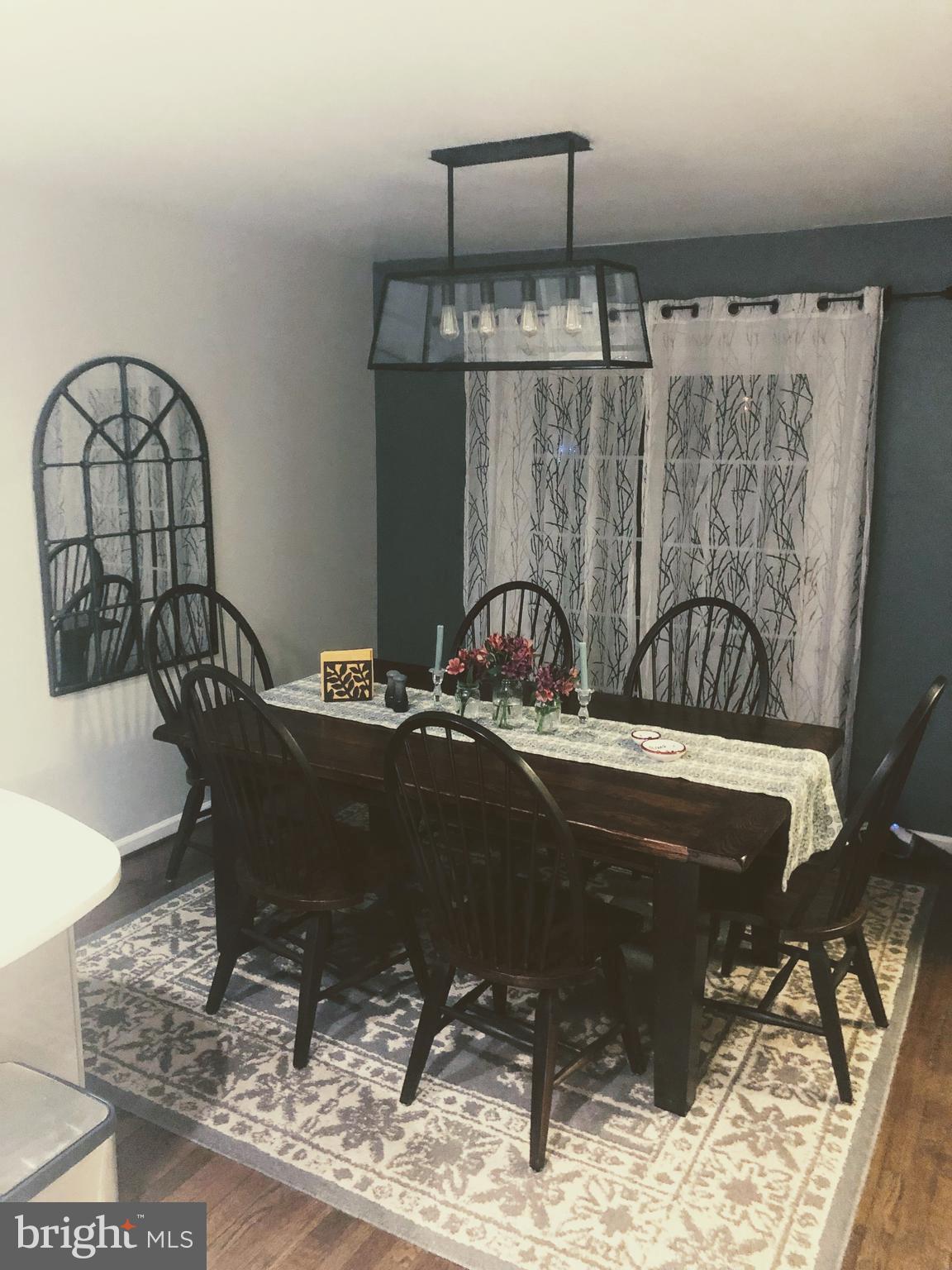 CARLYN PARK - Residential Lease