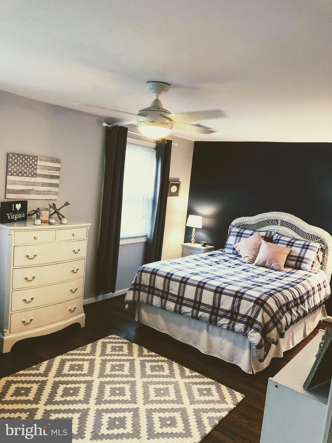 CARLYN PARK - Residential Lease