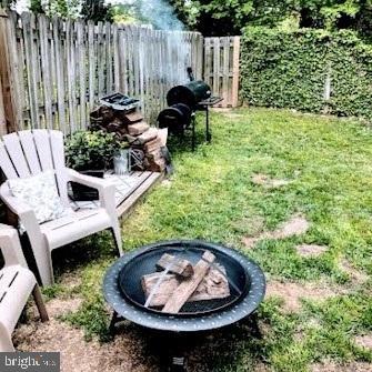 CARLYN PARK - Residential Lease