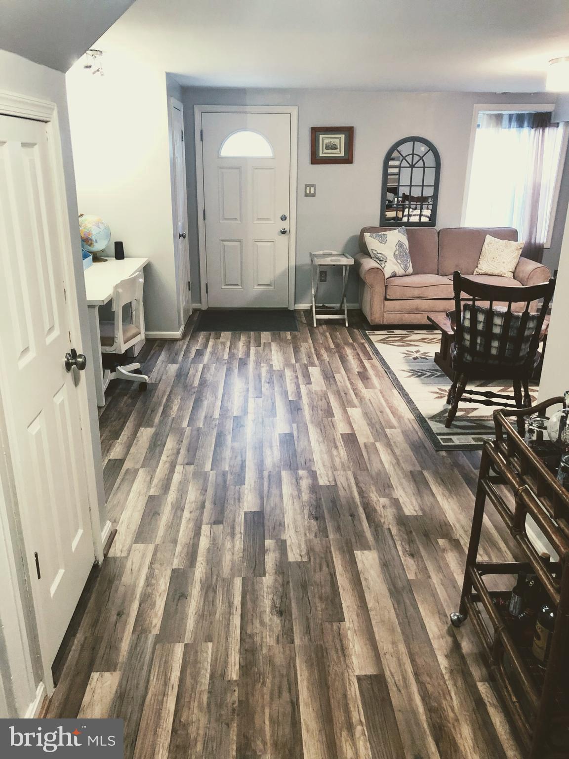 CARLYN PARK - Residential Lease