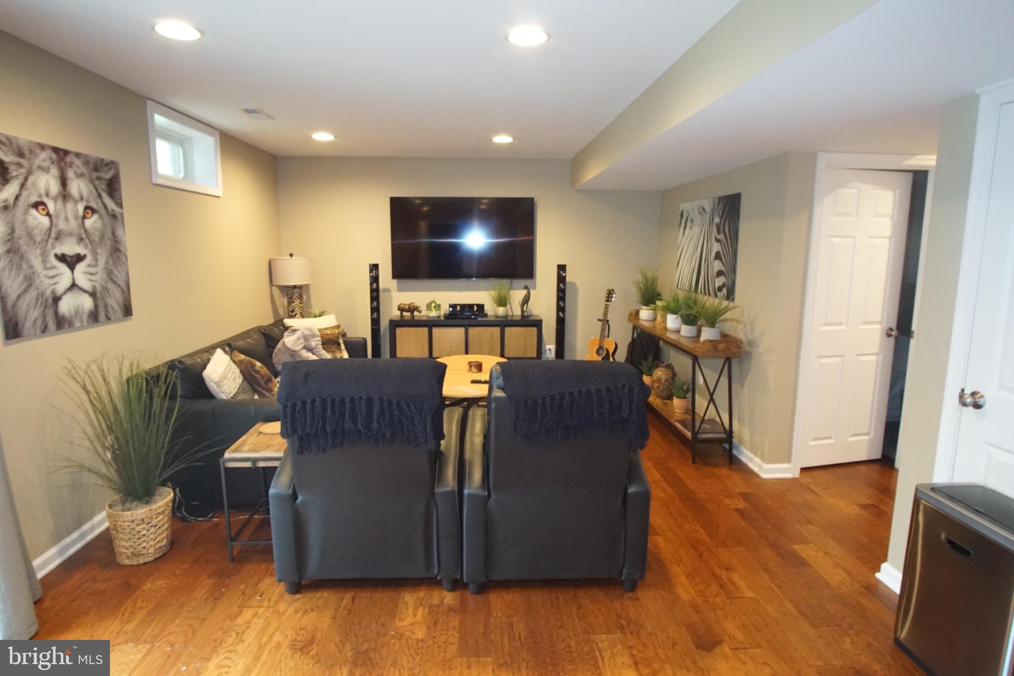 LAKE POINT ROUND HILL - Residential Lease