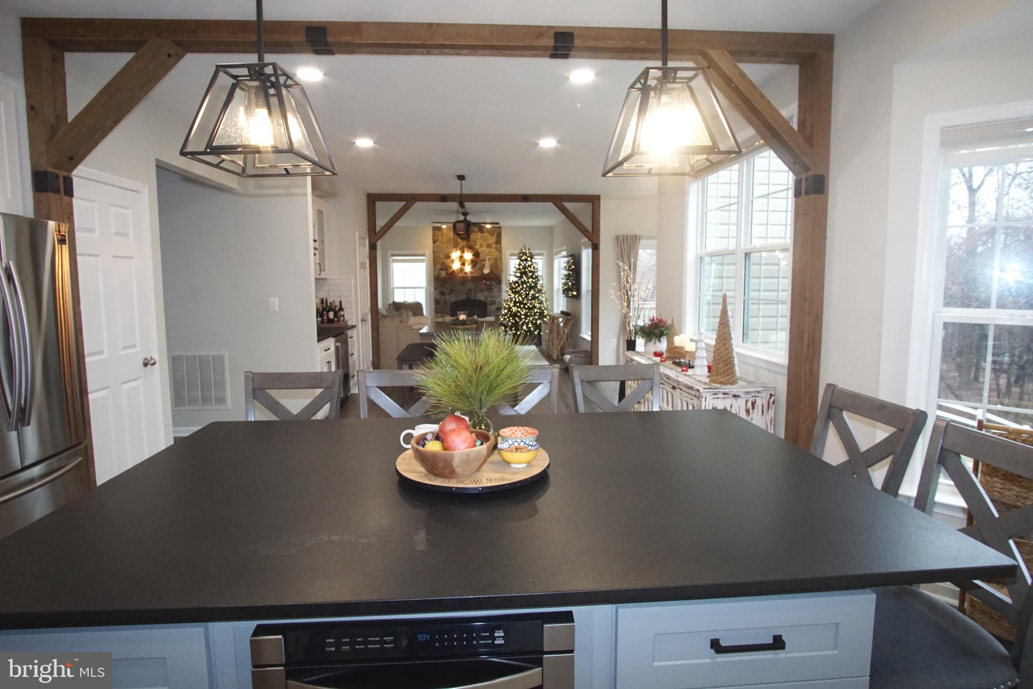 LAKE POINT ROUND HILL - Residential Lease