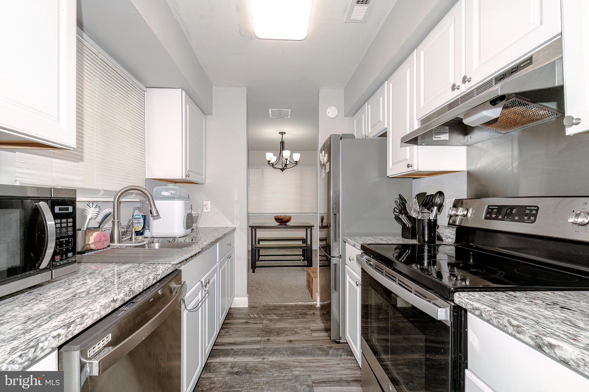 17 COUNTRY BIRCH LANE