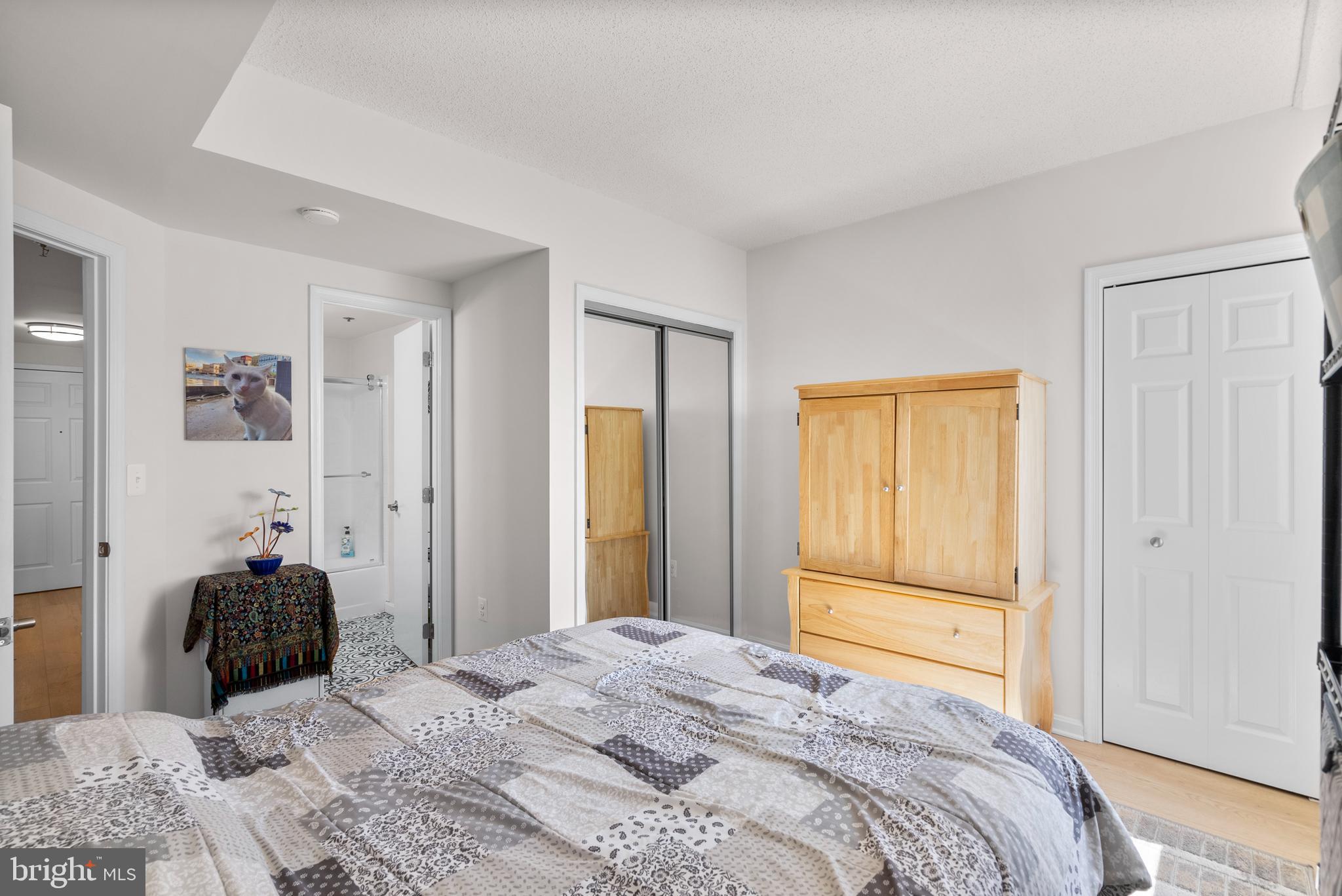 THE VICTORIA CODM - Residential