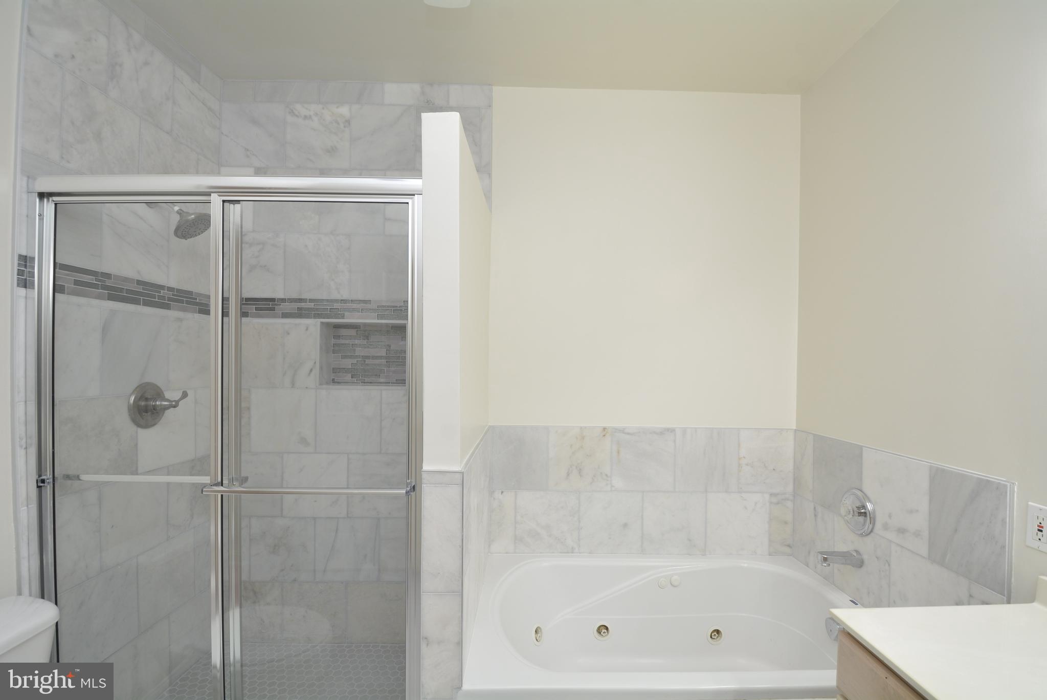 WESTBRIAR CONDOMINIUMS - Residential Lease